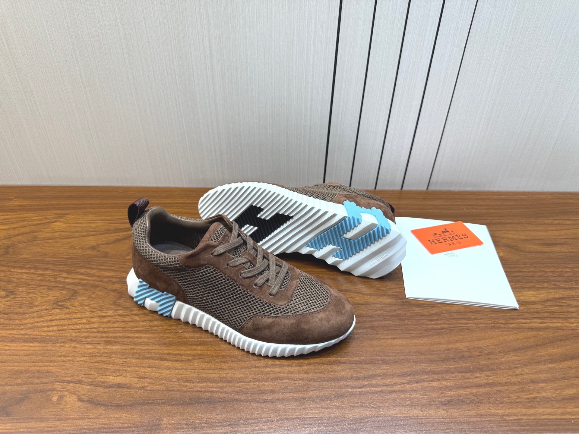 b70f1254979385f477616abd53bd3fb9_1756993221_2765.jpg b70f1254979385f477616abd53bd3fb9_1756993221_2765_1756993254.jpg