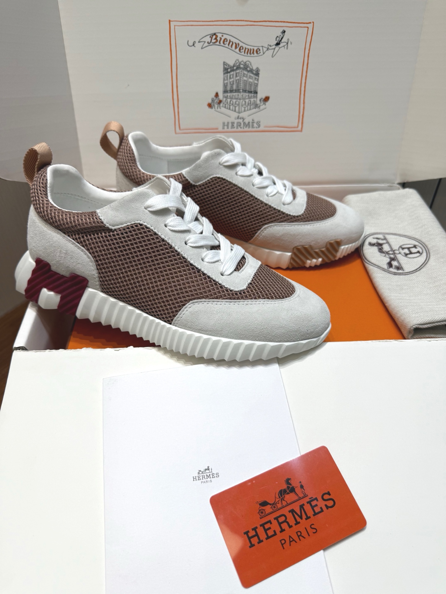 b70f1254979385f477616abd53bd3fb9_1756993763_9205.jpg b70f1254979385f477616abd53bd3fb9_1756993763_9205_1756993787.jpg