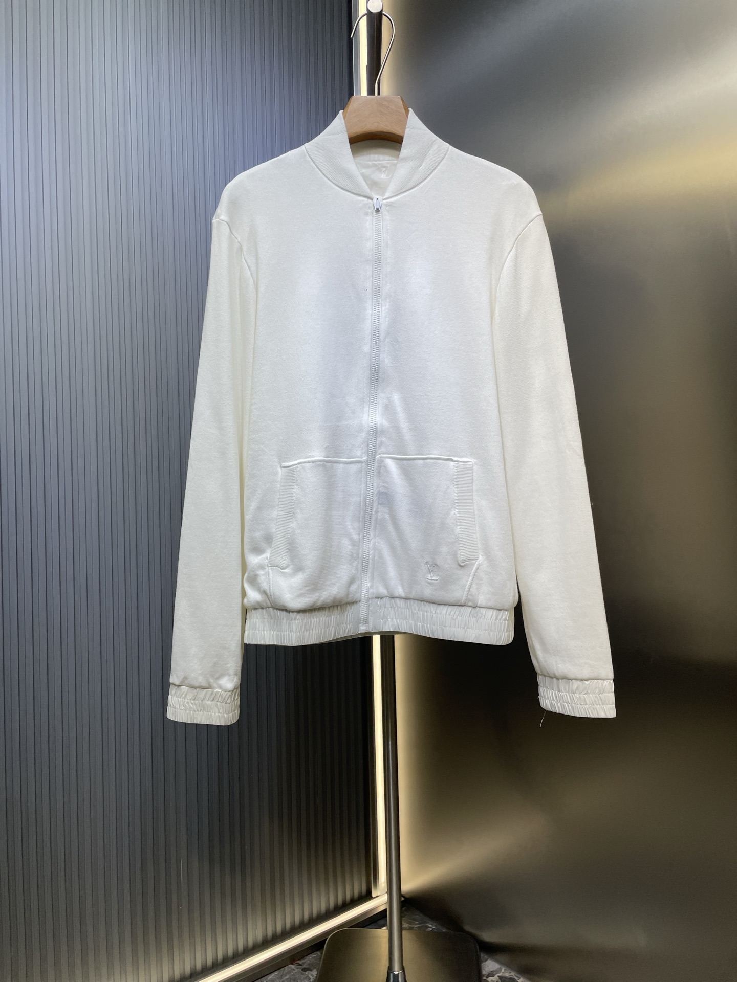 bdf2aeccbe076a59fe986f24e2b60ff8_1758983685_5215.jpg bdf2aeccbe076a59fe986f24e2b60ff8_1758983685_5215_1758983779_1758984199.jpg