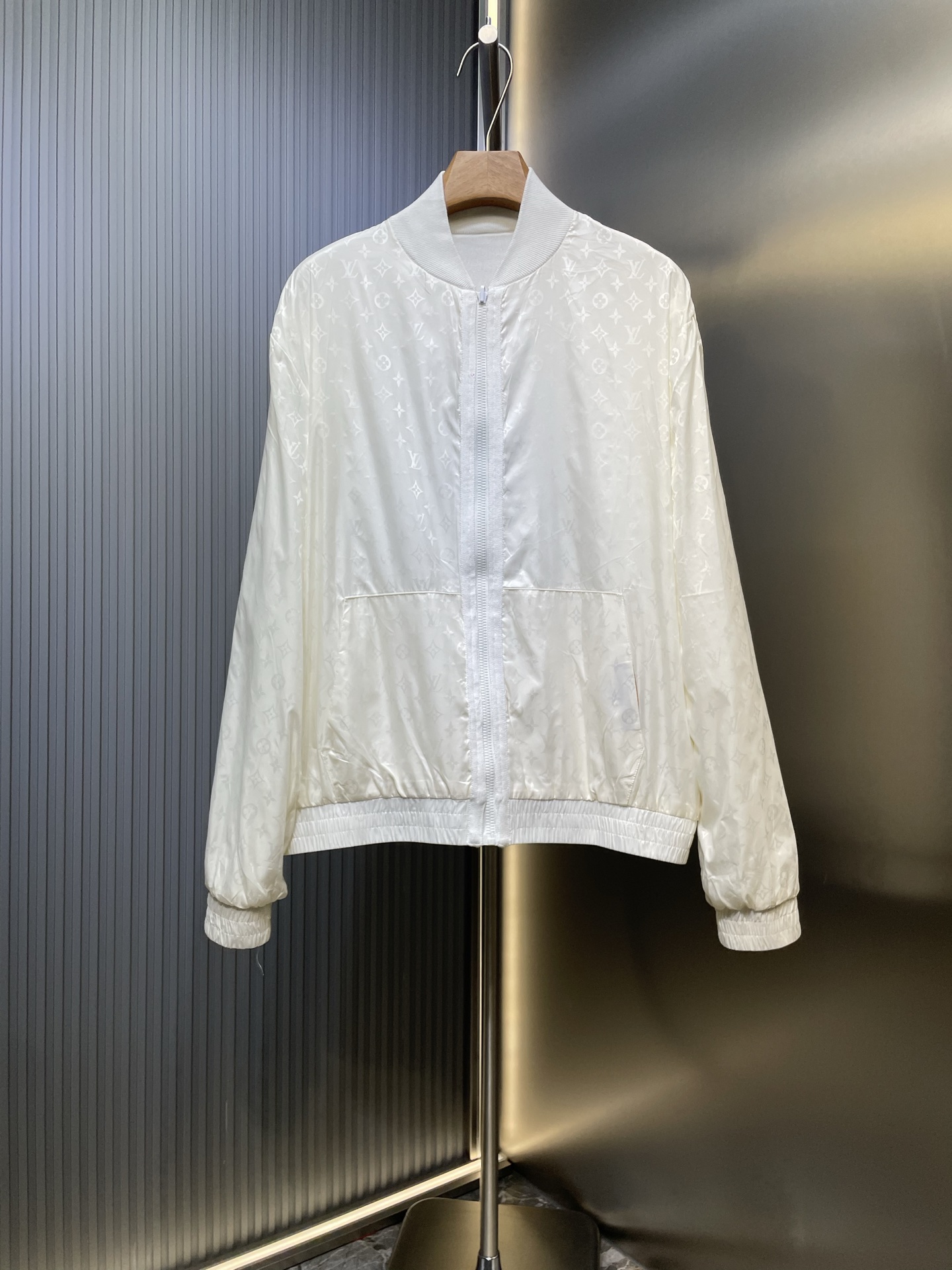 bdf2aeccbe076a59fe986f24e2b60ff8_1758983686_0953.jpg bdf2aeccbe076a59fe986f24e2b60ff8_1758983686_0953_1758983779_1758984199.jpg