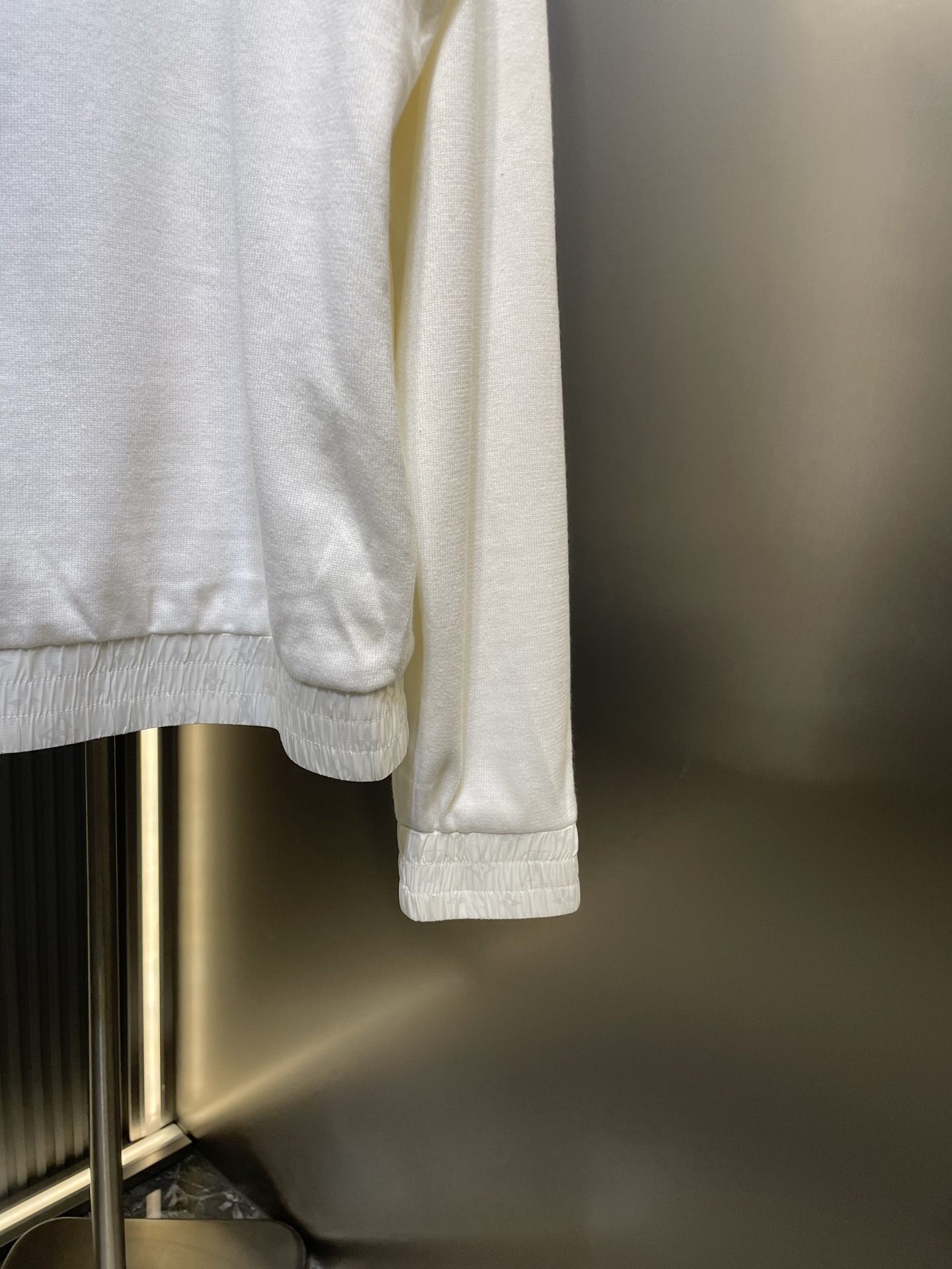 bdf2aeccbe076a59fe986f24e2b60ff8_1758983686_7807.jpg bdf2aeccbe076a59fe986f24e2b60ff8_1758983686_7807_1758983779_1758984199.jpg