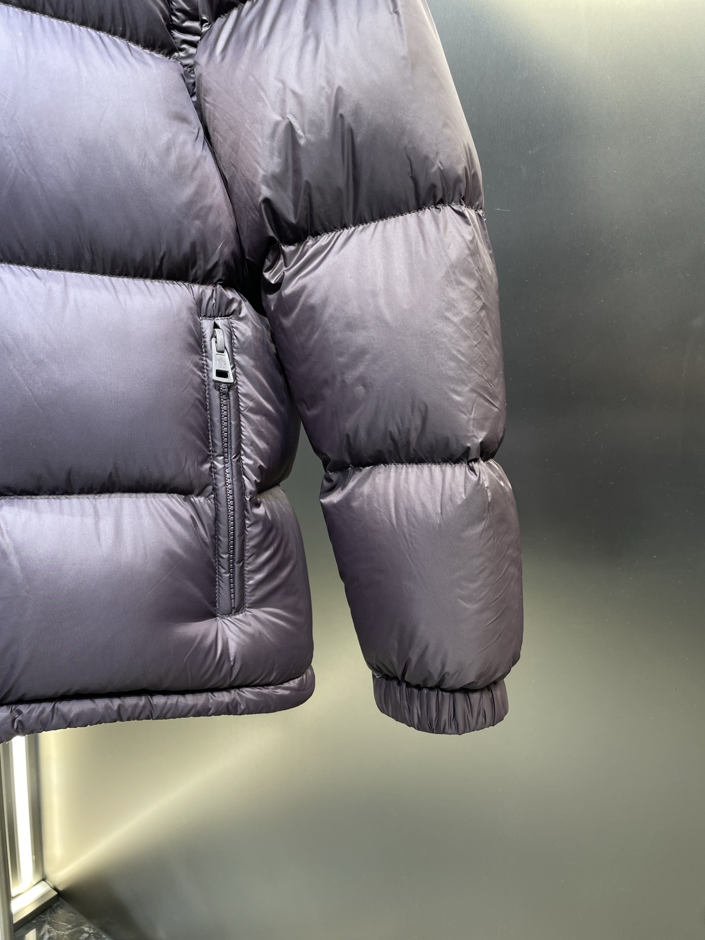 bdf2aeccbe076a59fe986f24e2b60ff8_1758984299_1767.jpg bdf2aeccbe076a59fe986f24e2b60ff8_1758984299_1767_1758984405.jpg