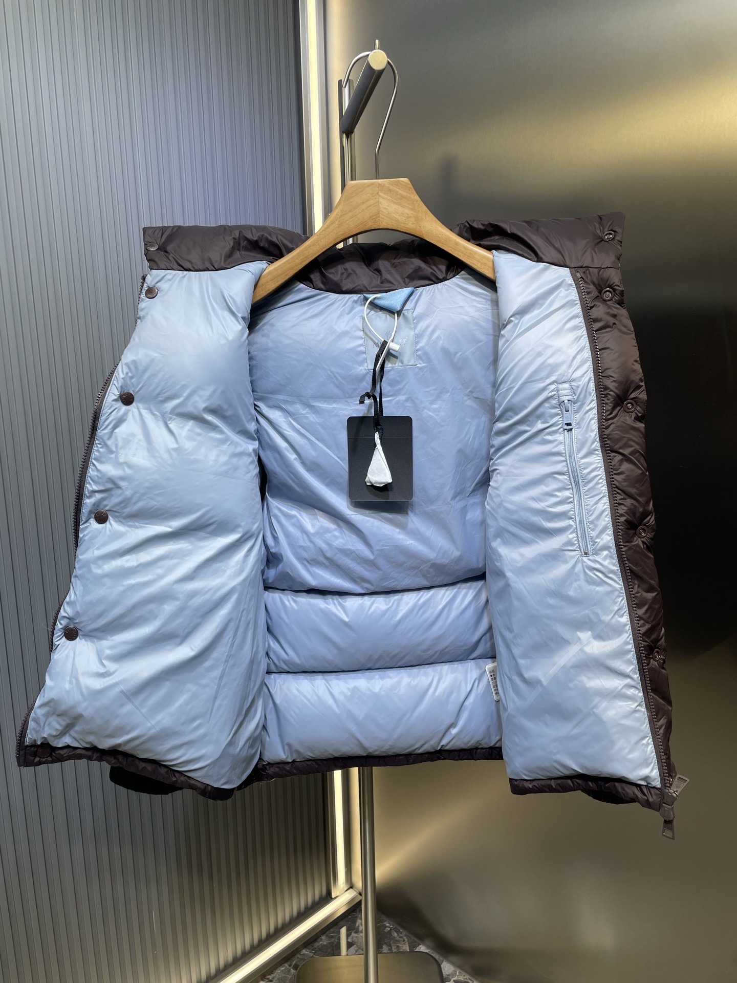 bdf2aeccbe076a59fe986f24e2b60ff8_1758984299_7833.jpg bdf2aeccbe076a59fe986f24e2b60ff8_1758984299_7833_1758984405.jpg