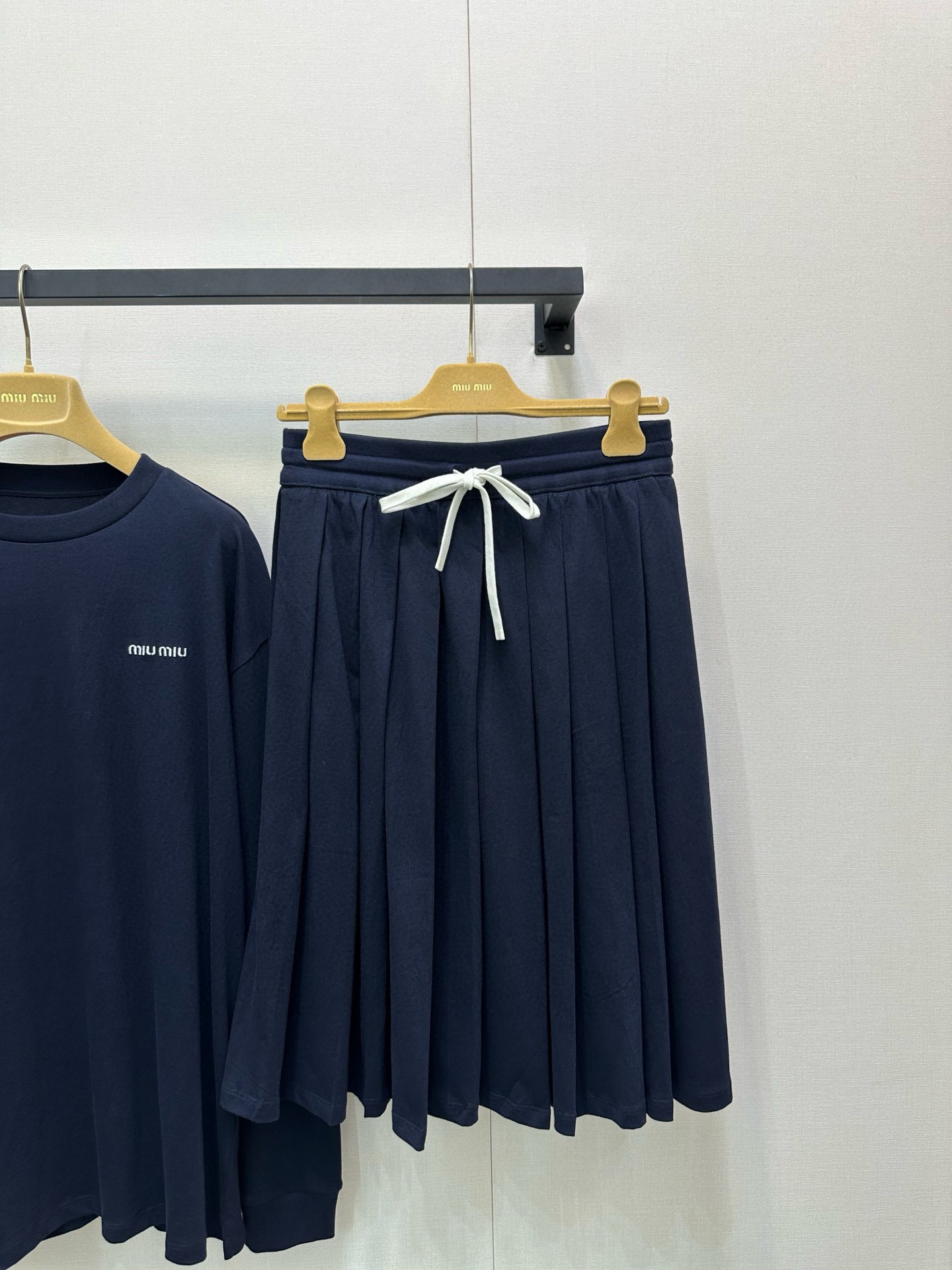 cc4b67a4ae54b225e2b3b003f19d1bf8_1759146090_0293.jpg cc4b67a4ae54b225e2b3b003f19d1bf8_1759146090_0293_1759146237.jpg