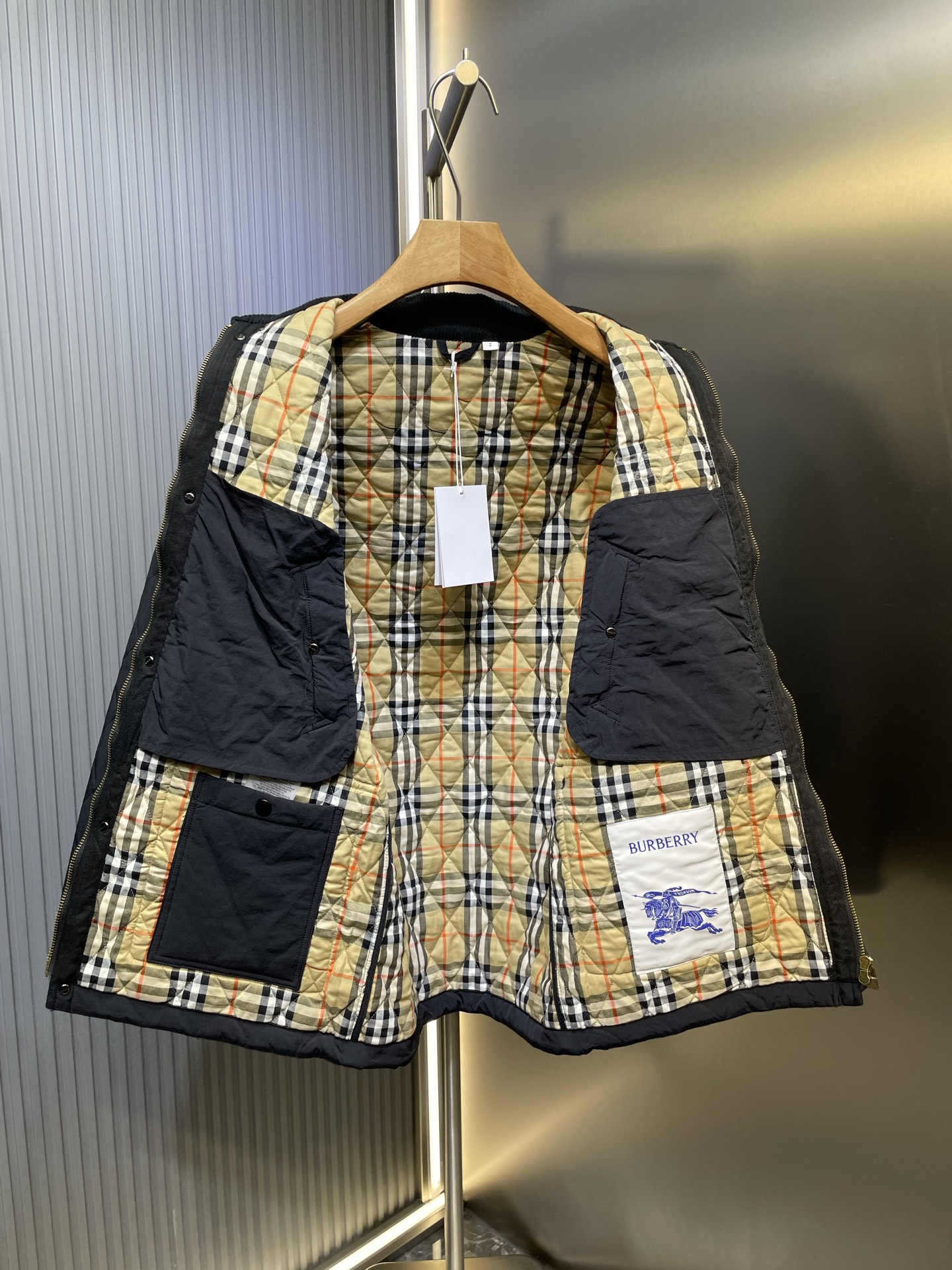 d1613f0f41f3c31ae1f1483b26a52730_1758935936_8664.jpg d1613f0f41f3c31ae1f1483b26a52730_1758935936_8664_1758936109.jpg