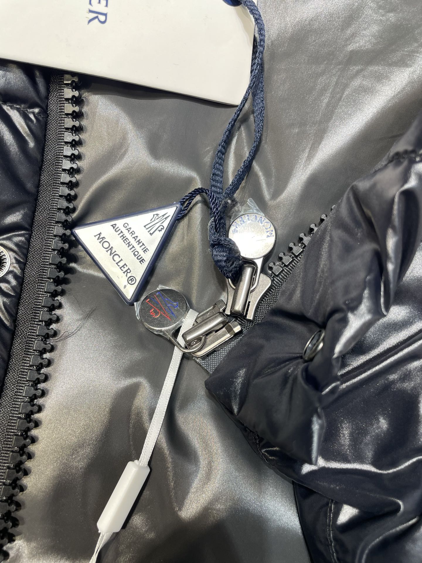 d1613f0f41f3c31ae1f1483b26a52730_1758941472_3412.jpg d1613f0f41f3c31ae1f1483b26a52730_1758941472_3412_1758941609.jpg