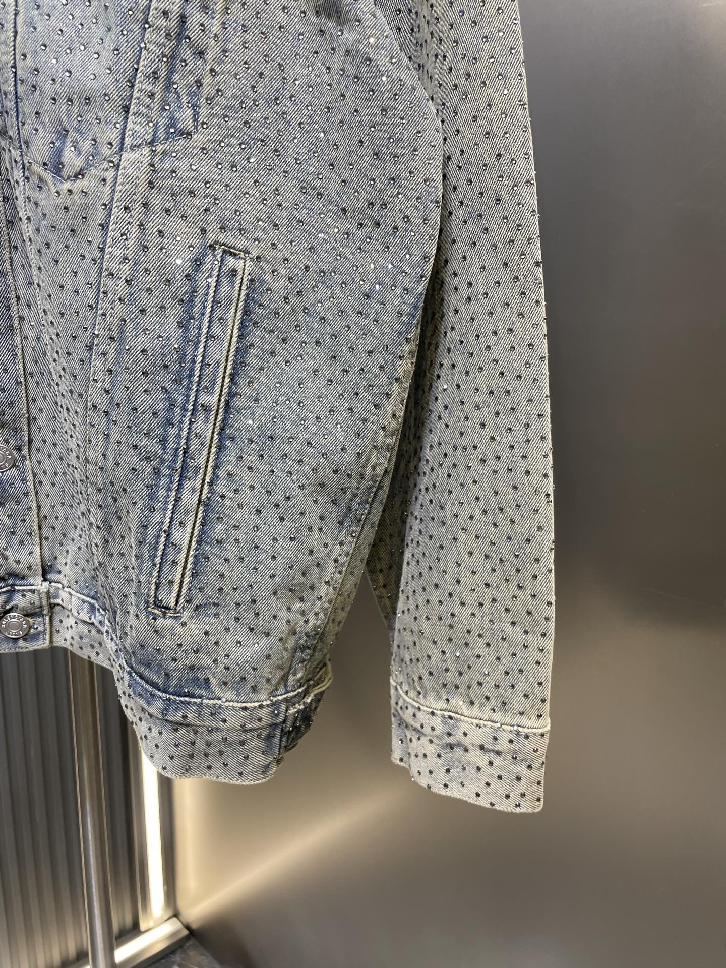 d1613f0f41f3c31ae1f1483b26a52730_1758948803_7108.jpg d1613f0f41f3c31ae1f1483b26a52730_1758948803_7108_1758948893.jpg