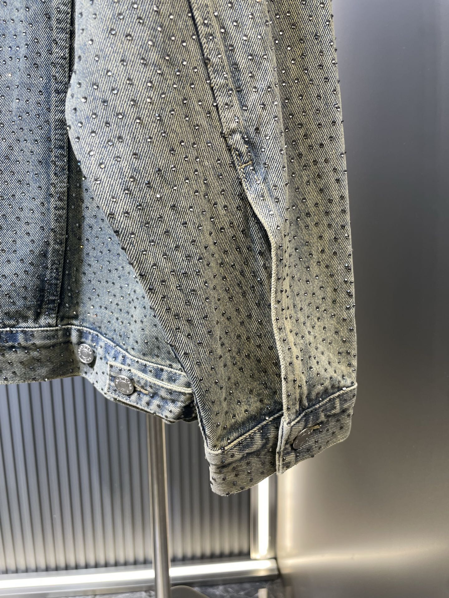 d1613f0f41f3c31ae1f1483b26a52730_1758948804_0657.jpg d1613f0f41f3c31ae1f1483b26a52730_1758948804_0657_1758948893.jpg