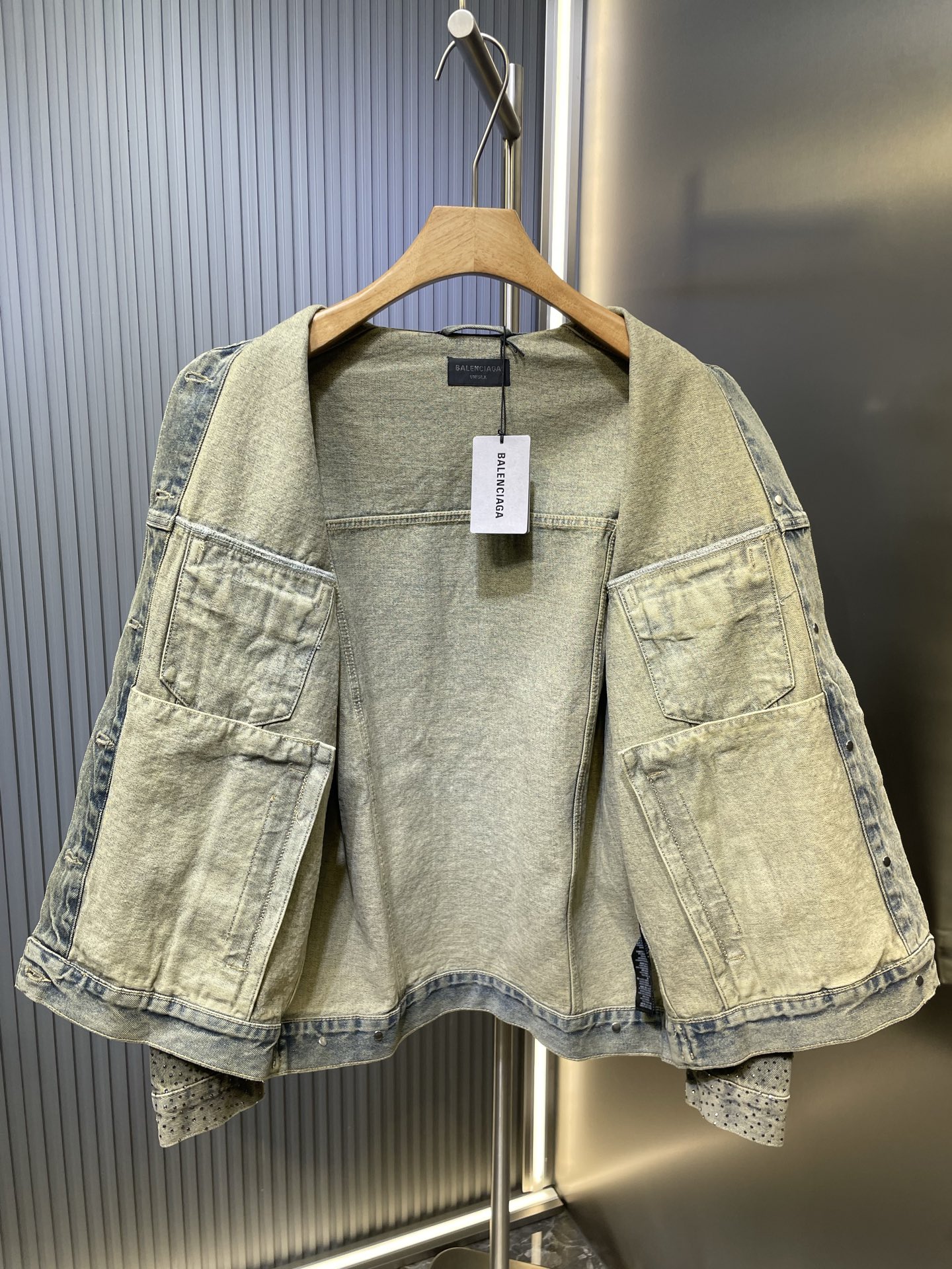 d1613f0f41f3c31ae1f1483b26a52730_1758948804_2054.jpg d1613f0f41f3c31ae1f1483b26a52730_1758948804_2054_1758948893.jpg