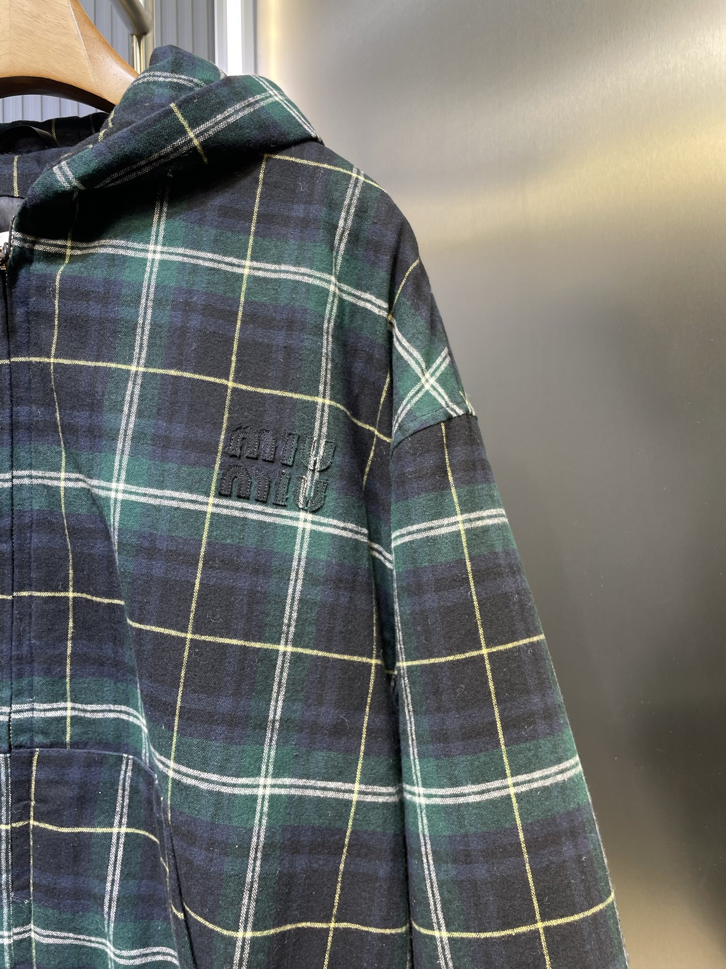 d1613f0f41f3c31ae1f1483b26a52730_1758948966_2437.jpg d1613f0f41f3c31ae1f1483b26a52730_1758948966_2437_1758949176.jpg