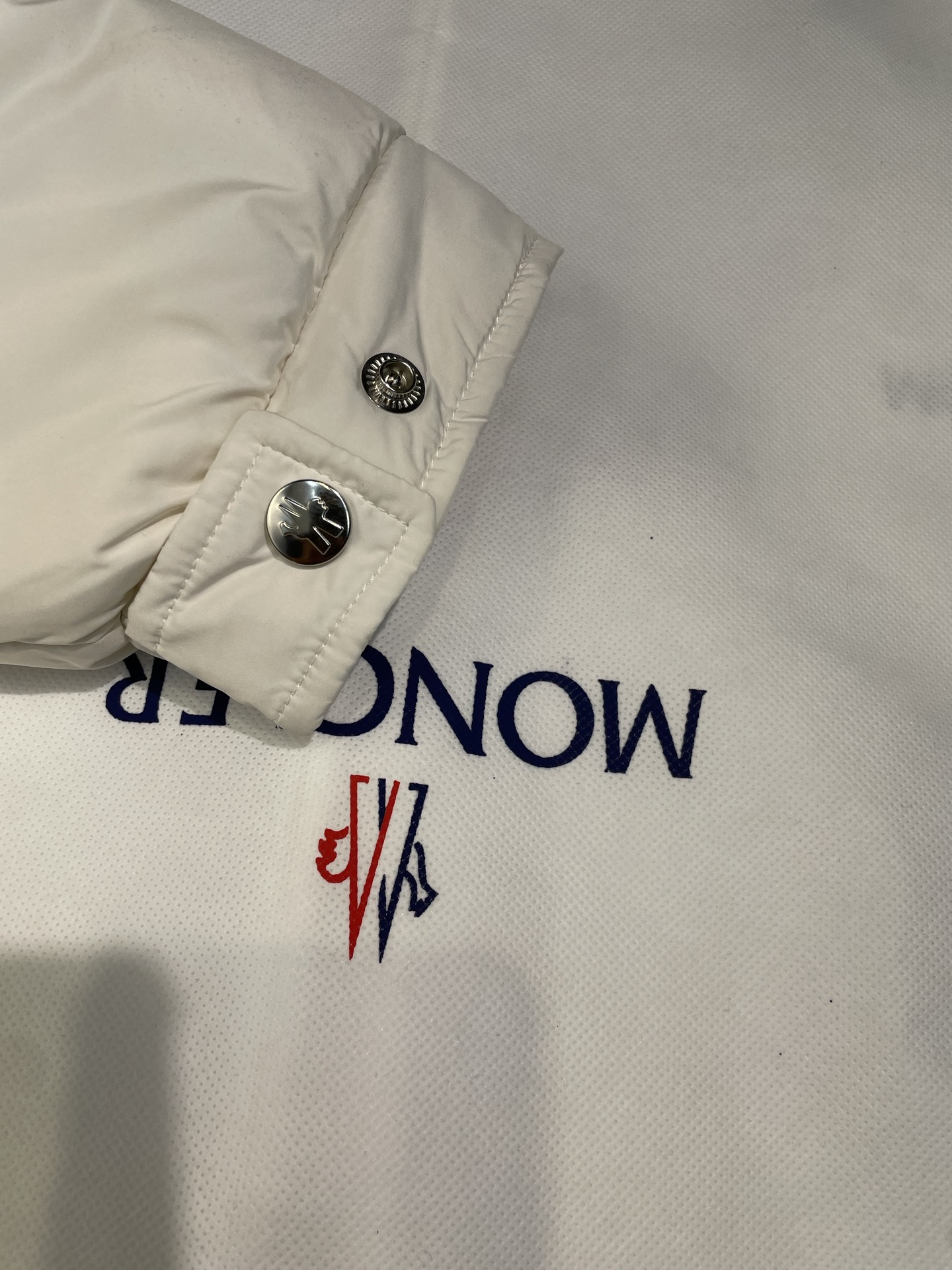 d1613f0f41f3c31ae1f1483b26a52730_1758951672_6155.jpg d1613f0f41f3c31ae1f1483b26a52730_1758951672_6155_1758952127.jpg