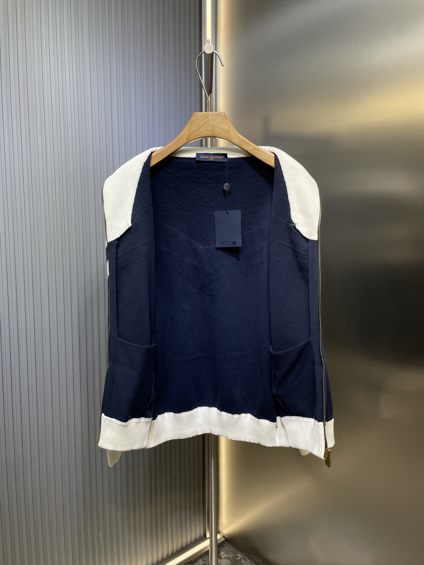 d1613f0f41f3c31ae1f1483b26a52730_1758963197_5369.jpg d1613f0f41f3c31ae1f1483b26a52730_1758963197_5369_1758963276.jpg