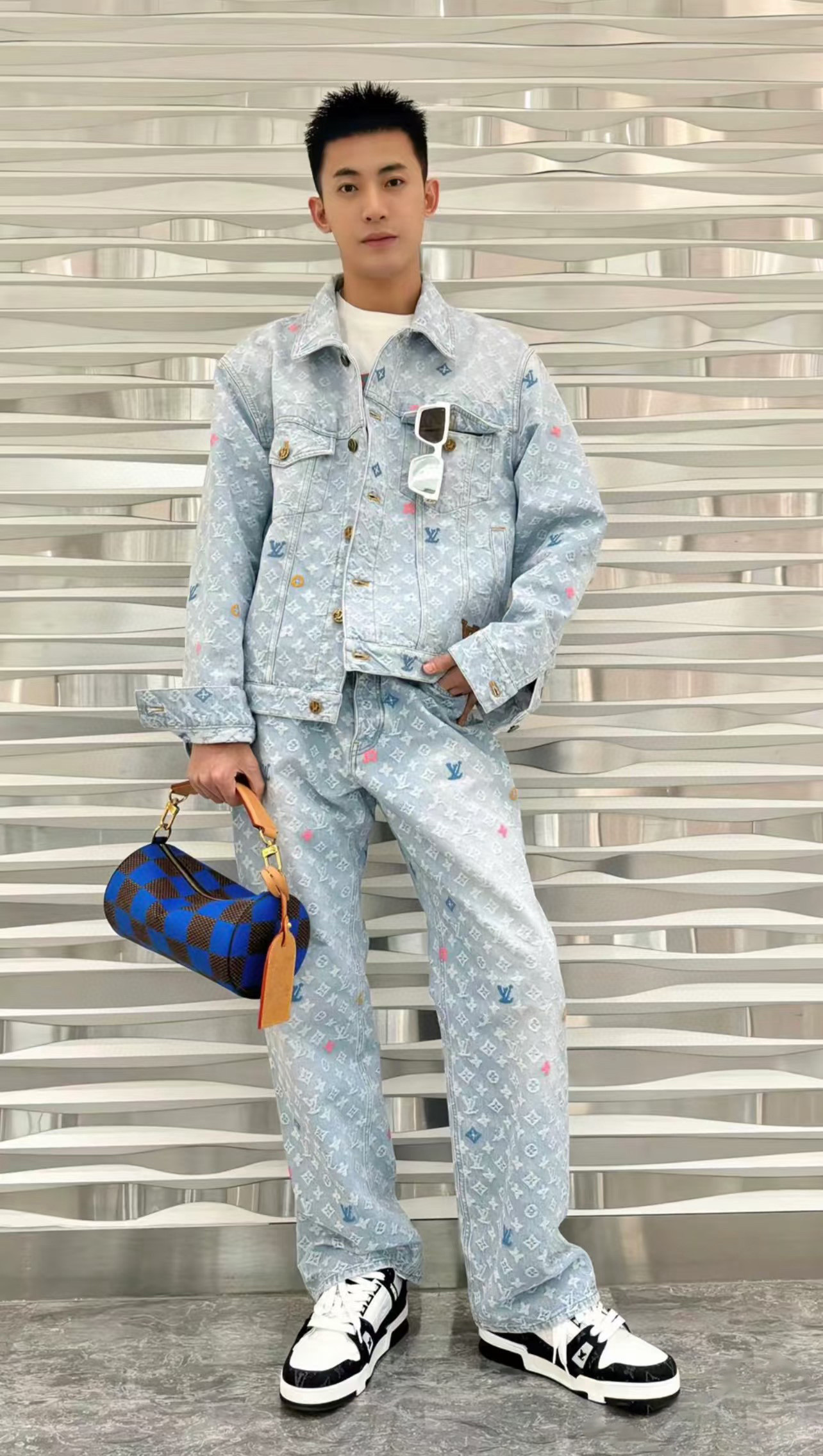 d1e9fd264c3f4ddfed62ca70695a2426_1758883348_135.jpg d1e9fd264c3f4ddfed62ca70695a2426_1758883348_135.jpg