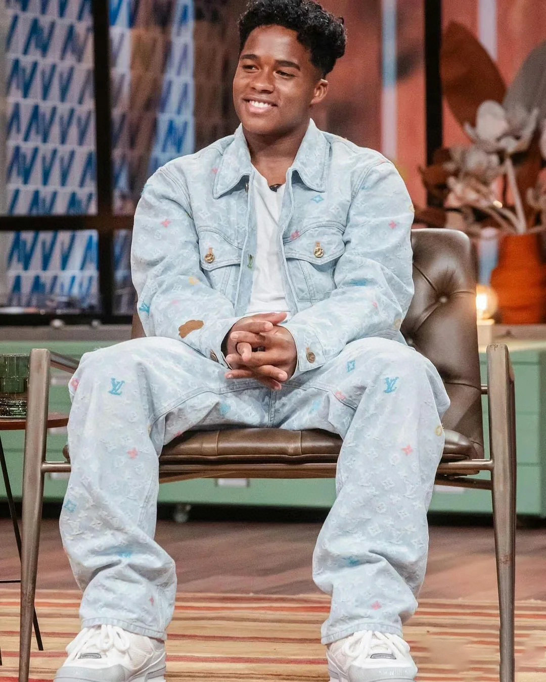 d1e9fd264c3f4ddfed62ca70695a2426_1758883348_2305.jpg d1e9fd264c3f4ddfed62ca70695a2426_1758883348_2305.jpg