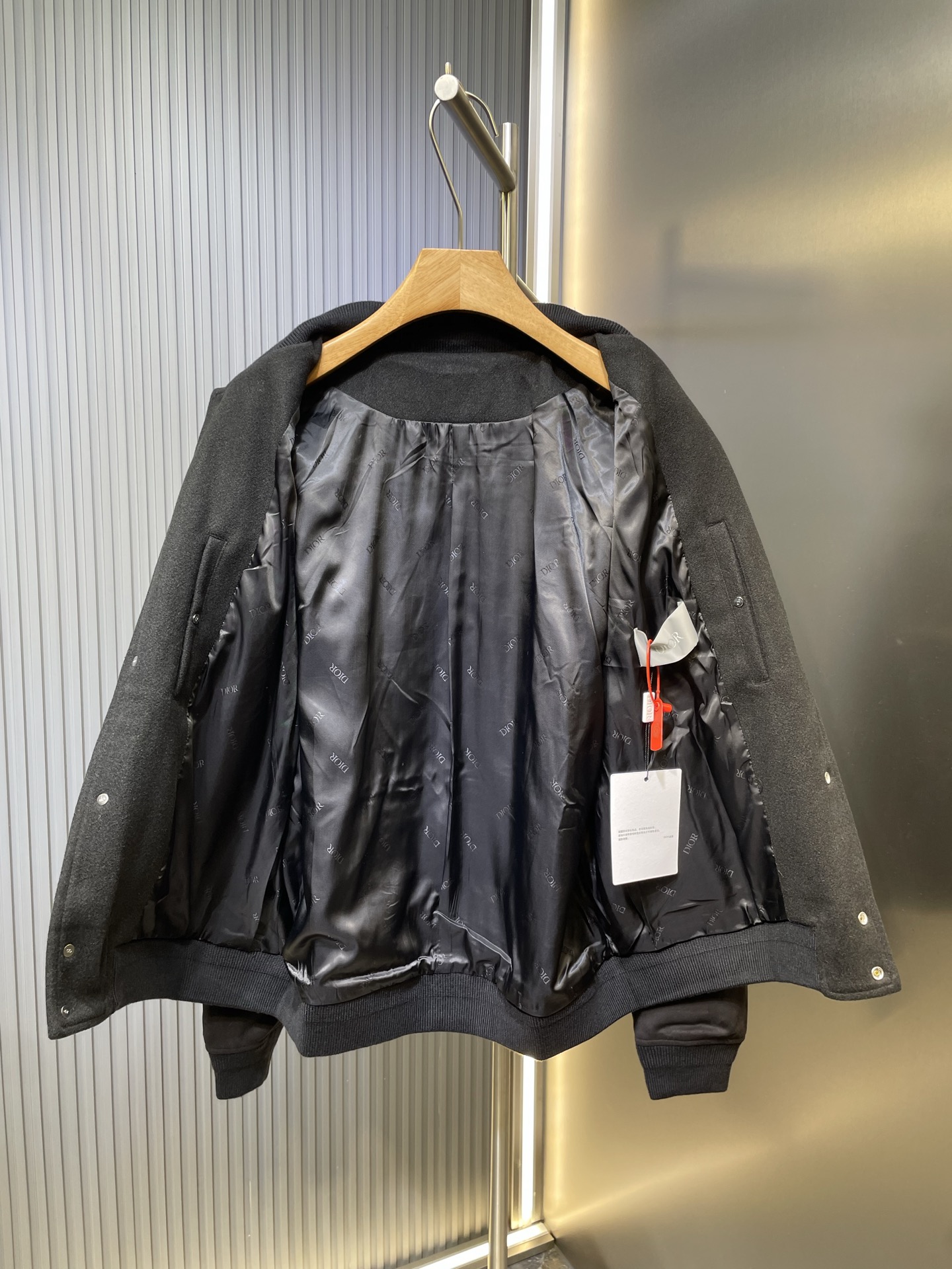 d1e9fd264c3f4ddfed62ca70695a2426_1758897465_0868.jpg d1e9fd264c3f4ddfed62ca70695a2426_1758897465_0868_1758897886.jpg