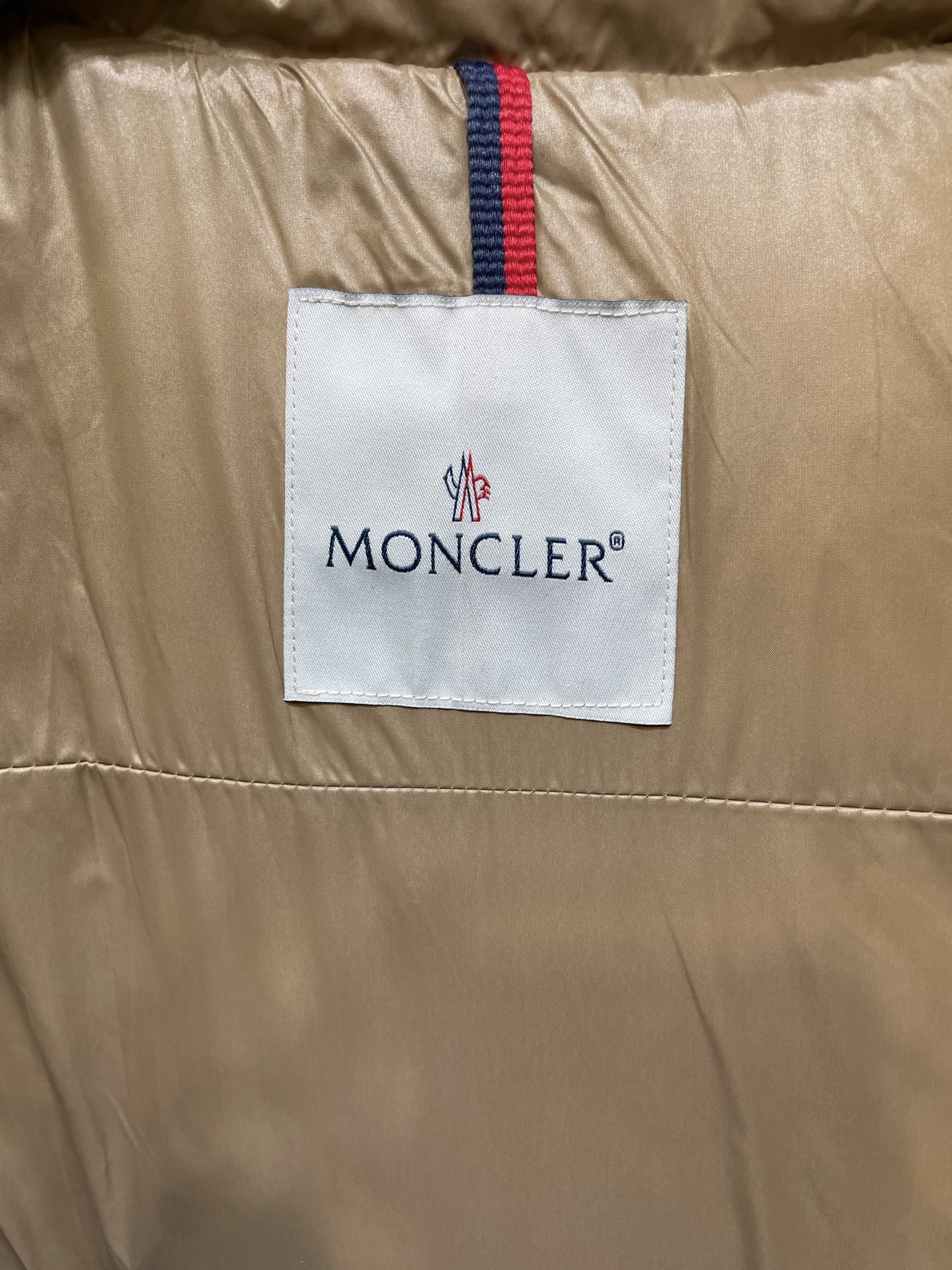 d1e9fd264c3f4ddfed62ca70695a2426_1758897983_8334.jpg d1e9fd264c3f4ddfed62ca70695a2426_1758897983_8334_1758898674.jpg