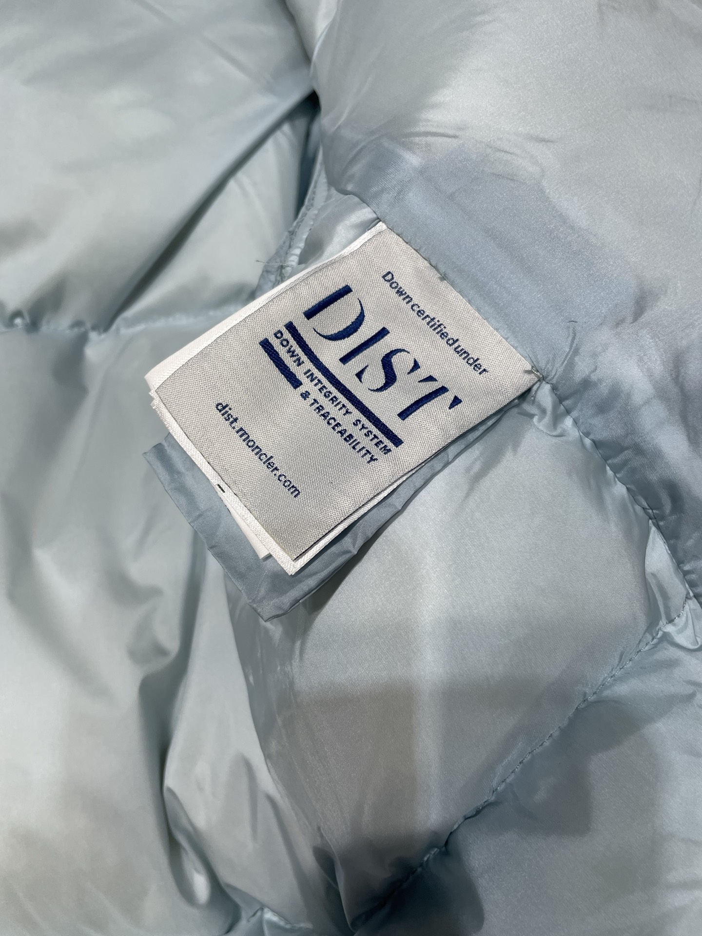 d1e9fd264c3f4ddfed62ca70695a2426_1758899276_5345.jpg d1e9fd264c3f4ddfed62ca70695a2426_1758899276_5345_1758899857.jpg