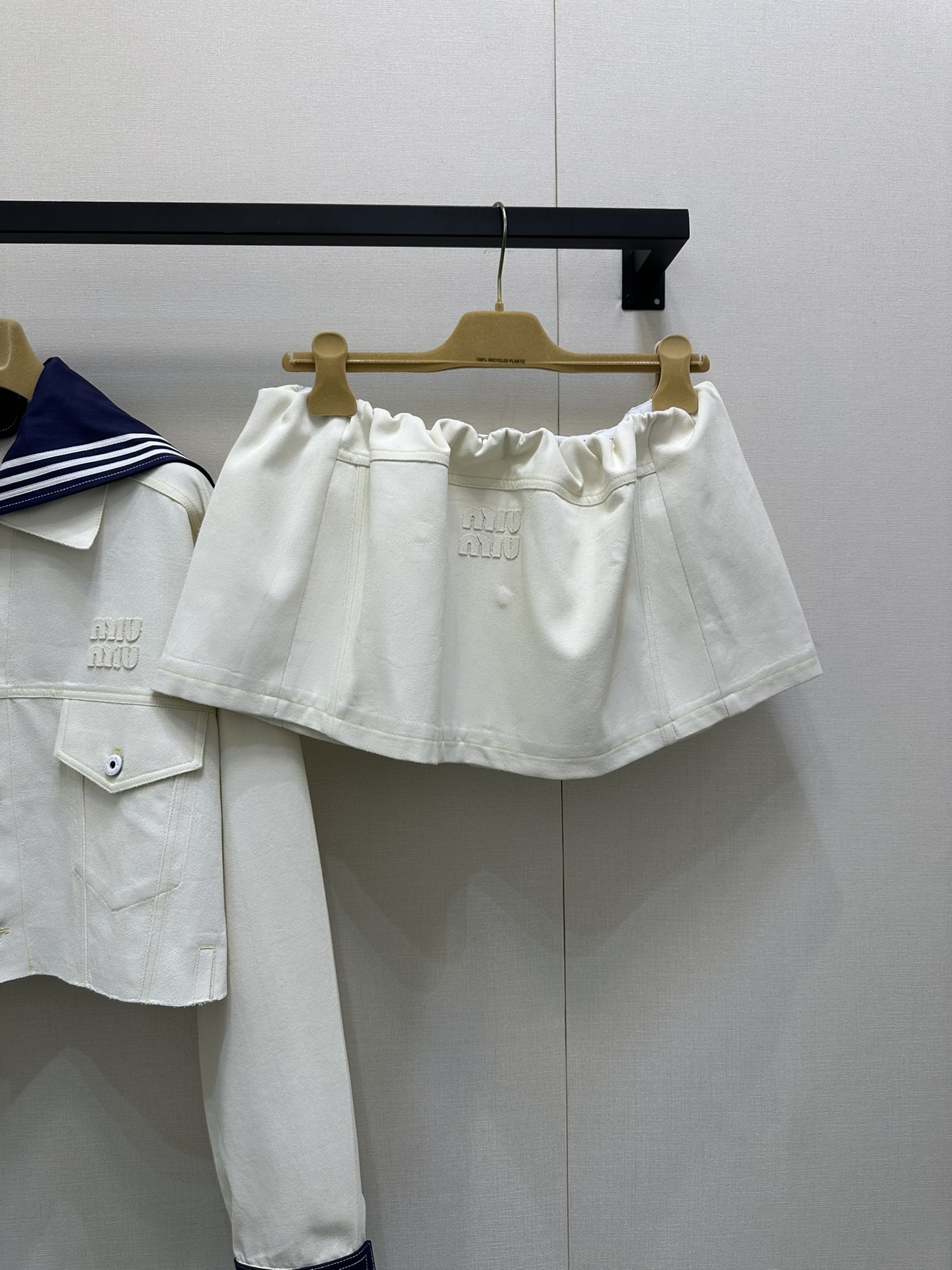 e56ee37384cd2c160469e3487c783f4c_1756656646_5833.jpg e56ee37384cd2c160469e3487c783f4c_1756656646_5833_1756657481.jpg