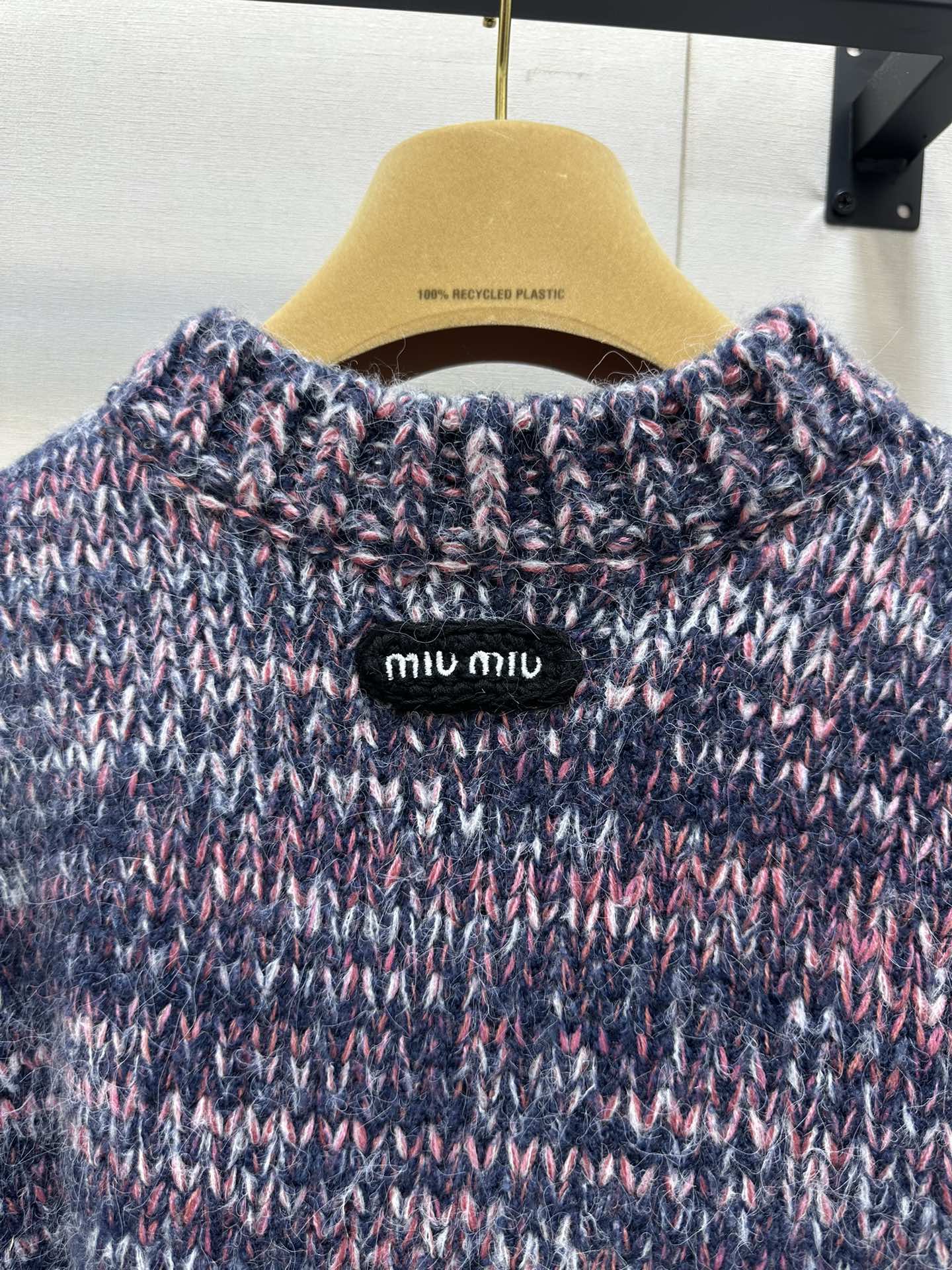 f586caa47951ddaca472231cd4a54358_1758760572_8144.jpg f586caa47951ddaca472231cd4a54358_1758760572_8144_1758760755_1758762502.jpg