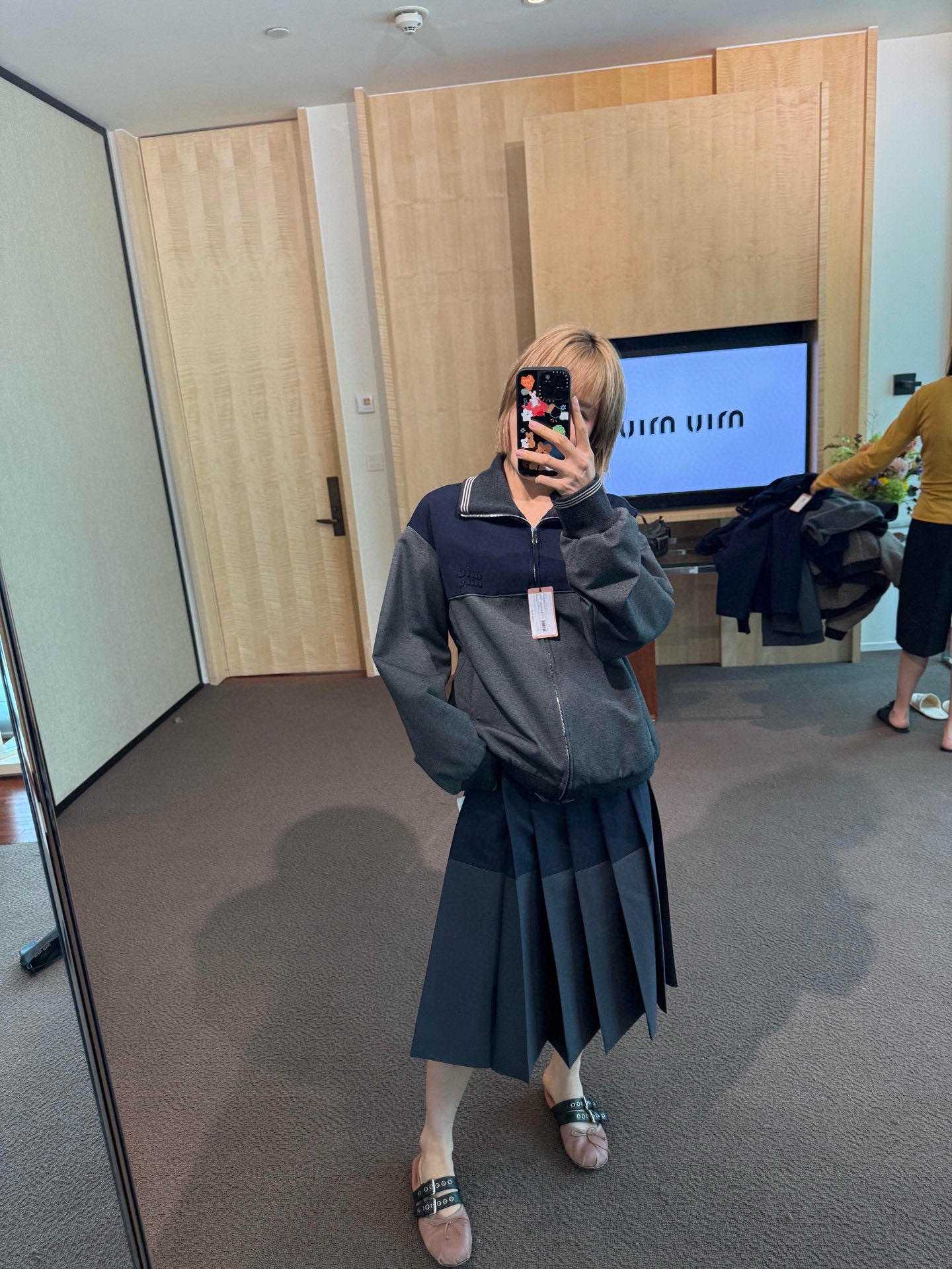 f586caa47951ddaca472231cd4a54358_1758762363_1405.jpg f586caa47951ddaca472231cd4a54358_1758762363_1405_1758764306.jpg