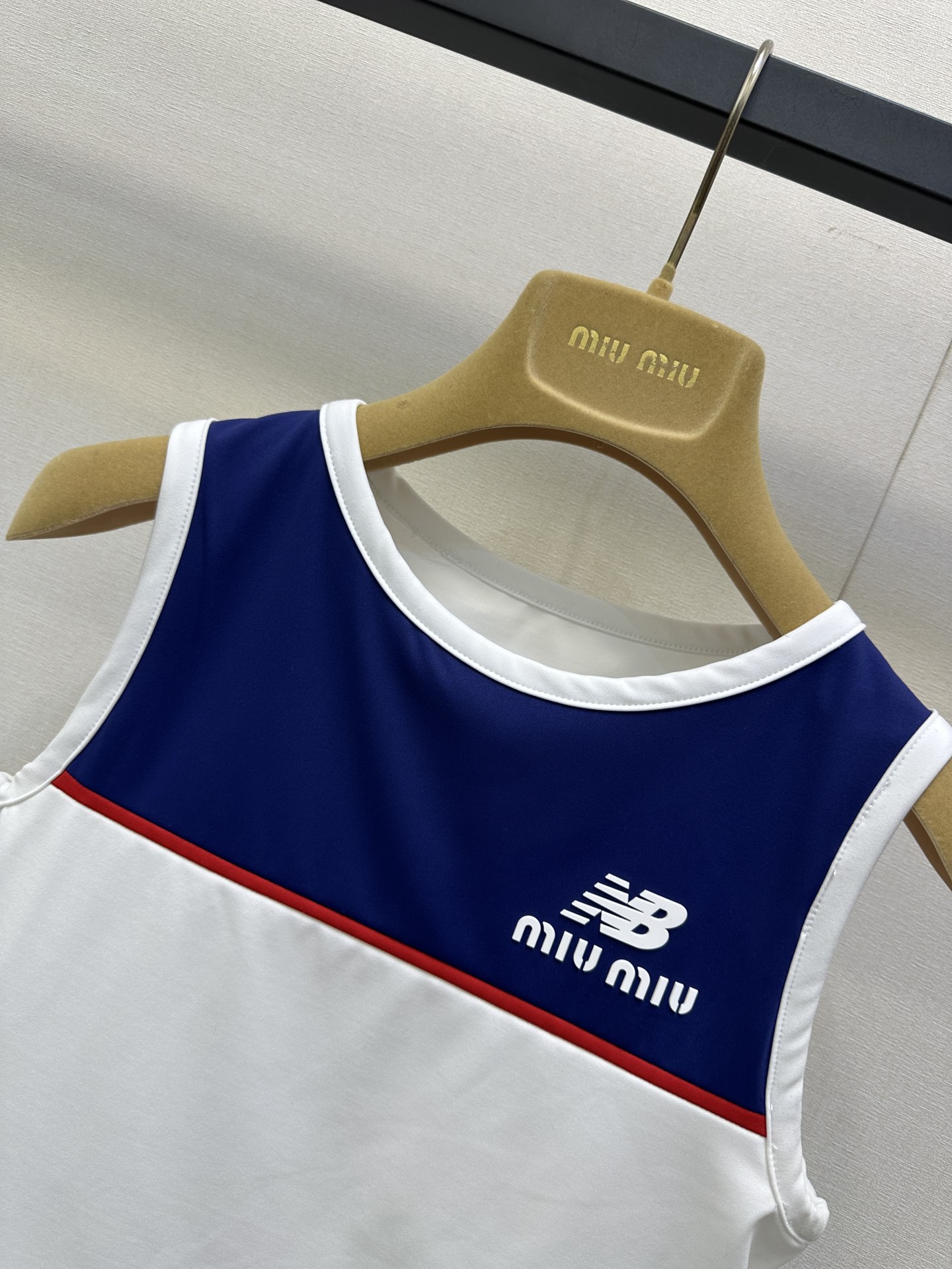 00f6ae24f409750137d508399d854939_1760317341_4585.jpg 00f6ae24f409750137d508399d854939_1760317341_4585_1760317424.jpg