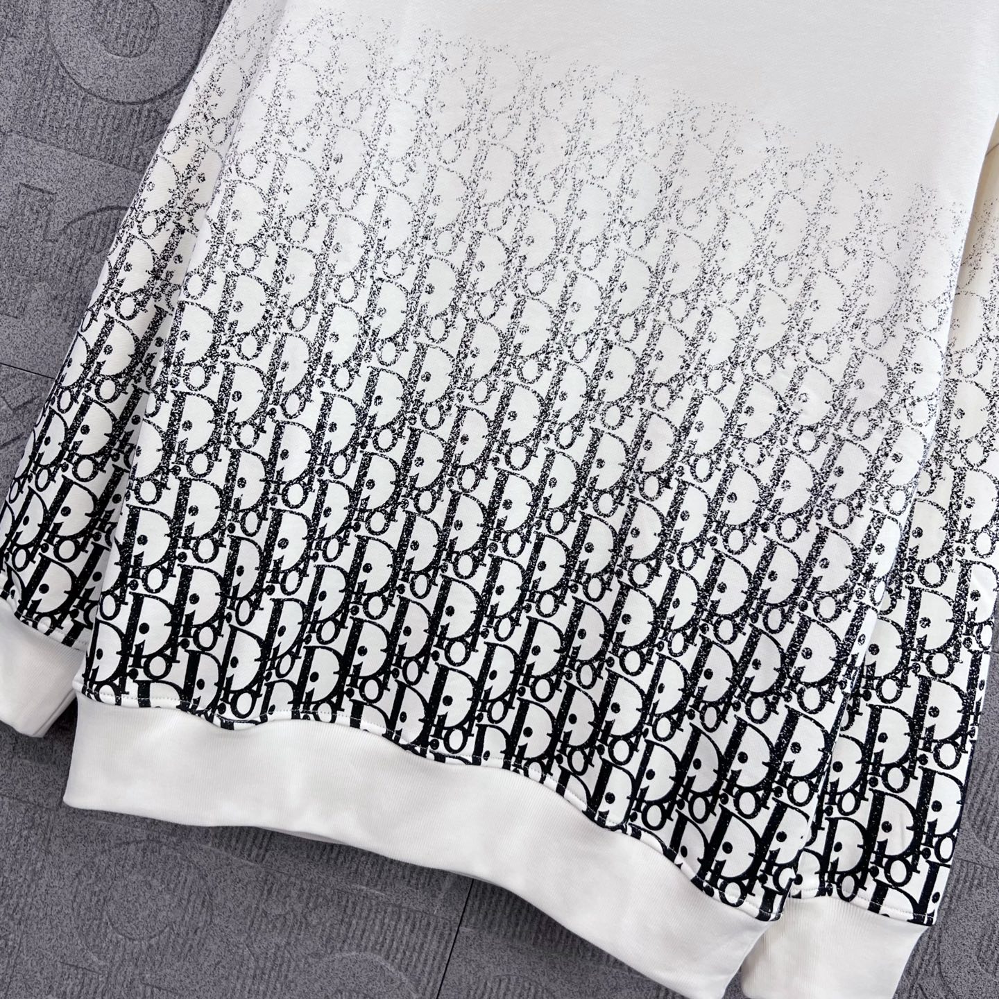 0d26b44da49b5e683c0f9bba2908642a_1761605194_8935.jpg 0d26b44da49b5e683c0f9bba2908642a_1761605194_8935_1761605257_1761605748.jpg