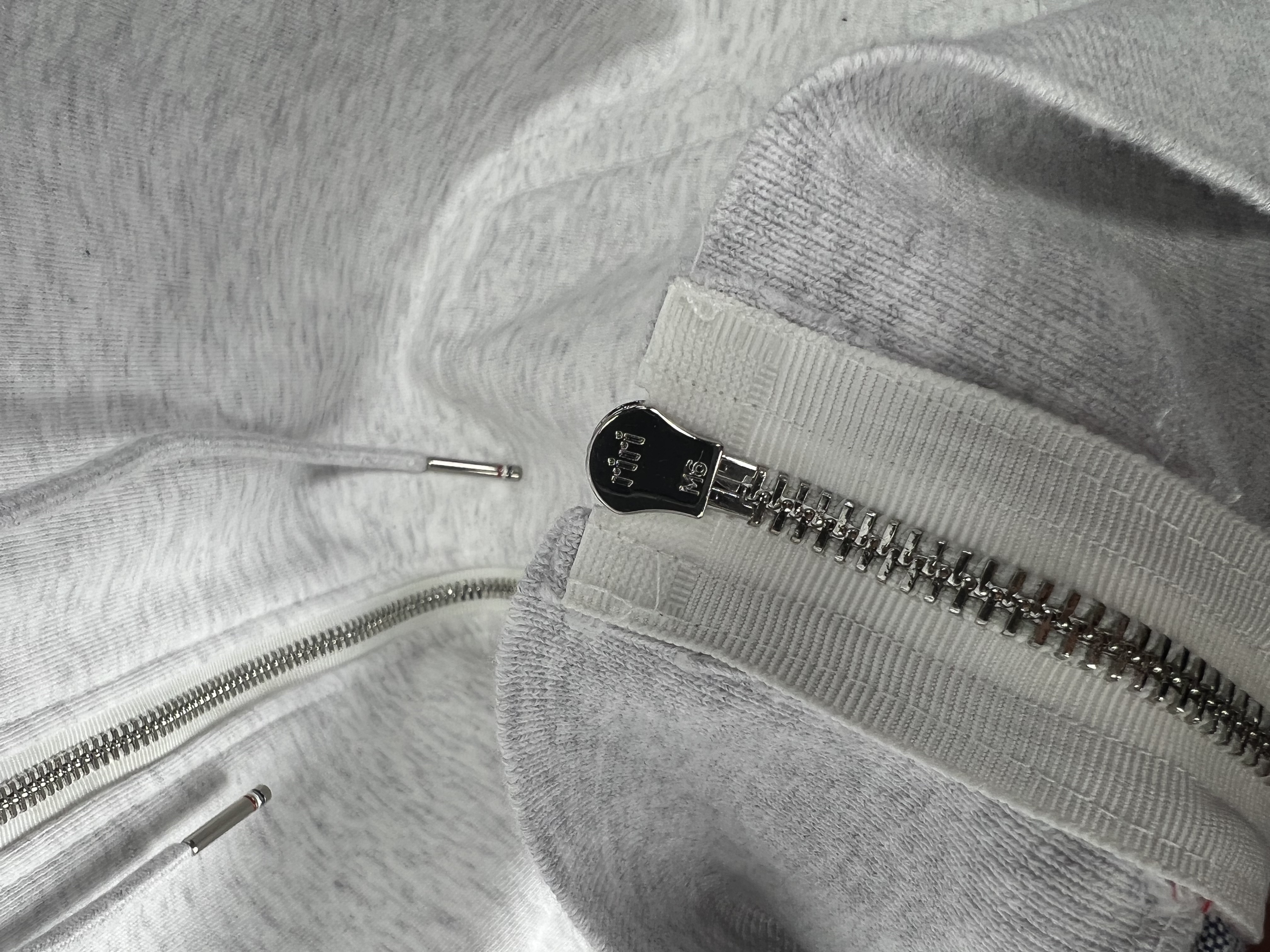 0e231ae6fd709c0862f721a5c1c7b37d_1760633455_5514.jpg 0e231ae6fd709c0862f721a5c1c7b37d_1760633455_5514_1760633497.jpg