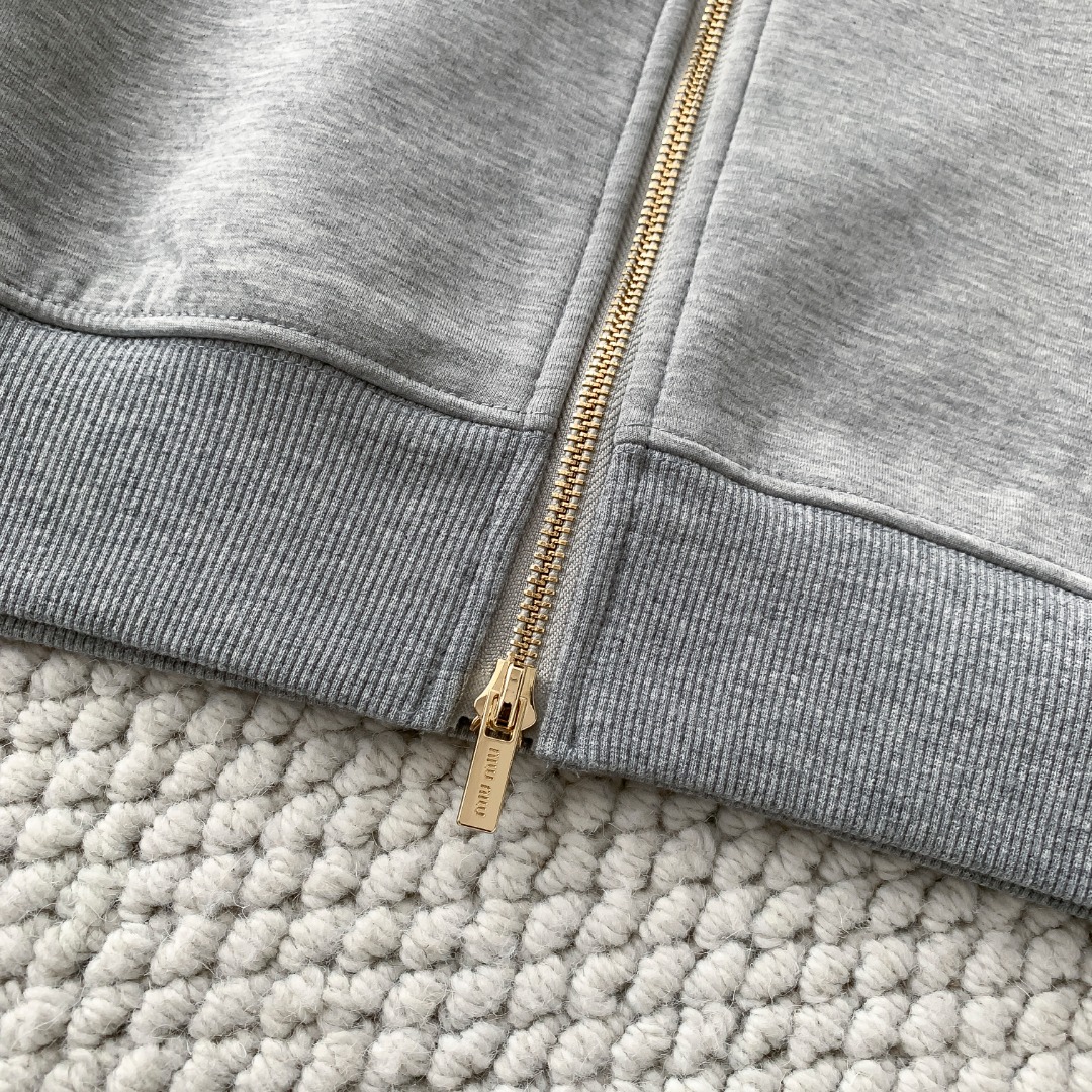 24d8a8c2cdf274f1d6d69896d29a6f10_1759277016_5744.jpg 24d8a8c2cdf274f1d6d69896d29a6f10_1759277016_5744.jpg