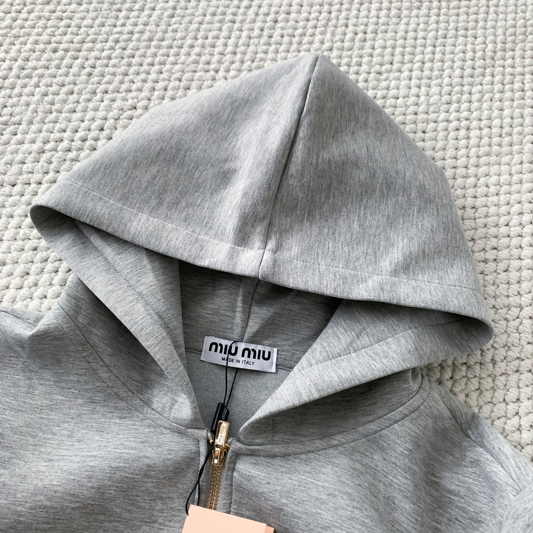 24d8a8c2cdf274f1d6d69896d29a6f10_1759277016_6727.jpg 24d8a8c2cdf274f1d6d69896d29a6f10_1759277016_6727.jpg