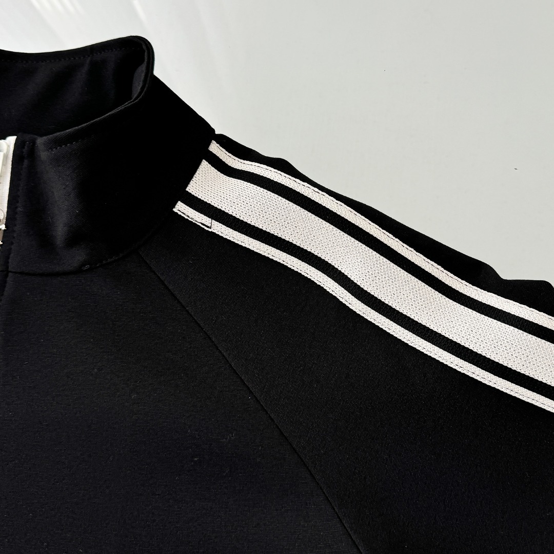 24d8a8c2cdf274f1d6d69896d29a6f10_1759284736_5834.jpg 24d8a8c2cdf274f1d6d69896d29a6f10_1759284736_5834.jpg