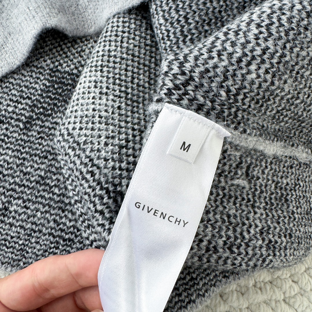 24d8a8c2cdf274f1d6d69896d29a6f10_1759285695_6556.jpg 24d8a8c2cdf274f1d6d69896d29a6f10_1759285695_6556.jpg