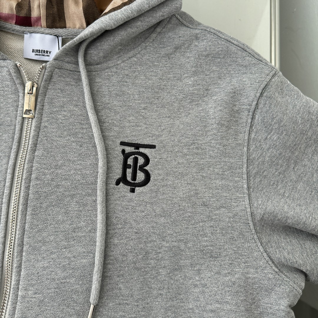 24d8a8c2cdf274f1d6d69896d29a6f10_1759306223_053.jpg 24d8a8c2cdf274f1d6d69896d29a6f10_1759306223_053_1759306301_1759306919.jpg