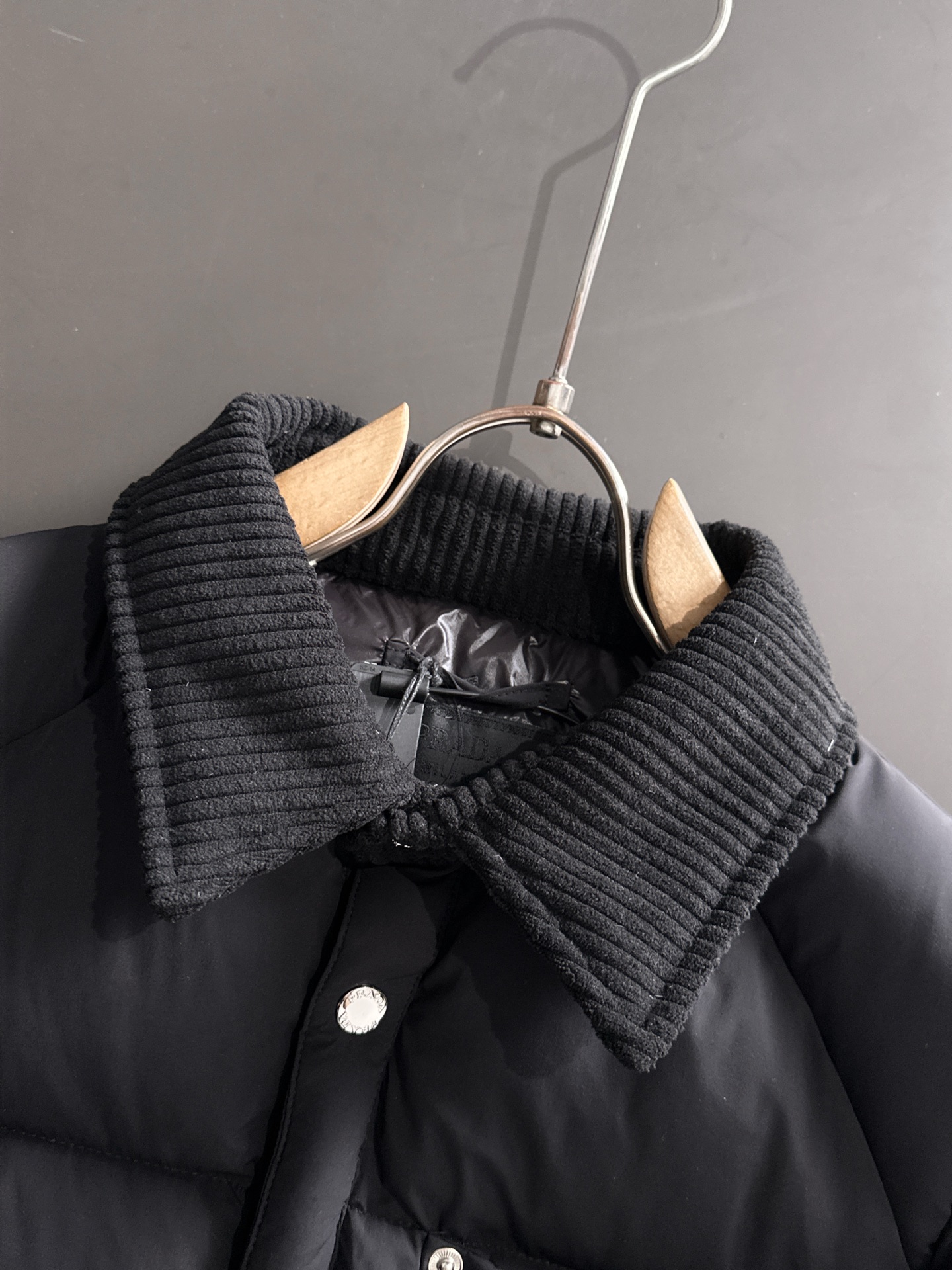 26f4bd701a814e171b59710b408ee52a_1761697073_7184.jpg 26f4bd701a814e171b59710b408ee52a_1761697073_7184_1761697318.jpg