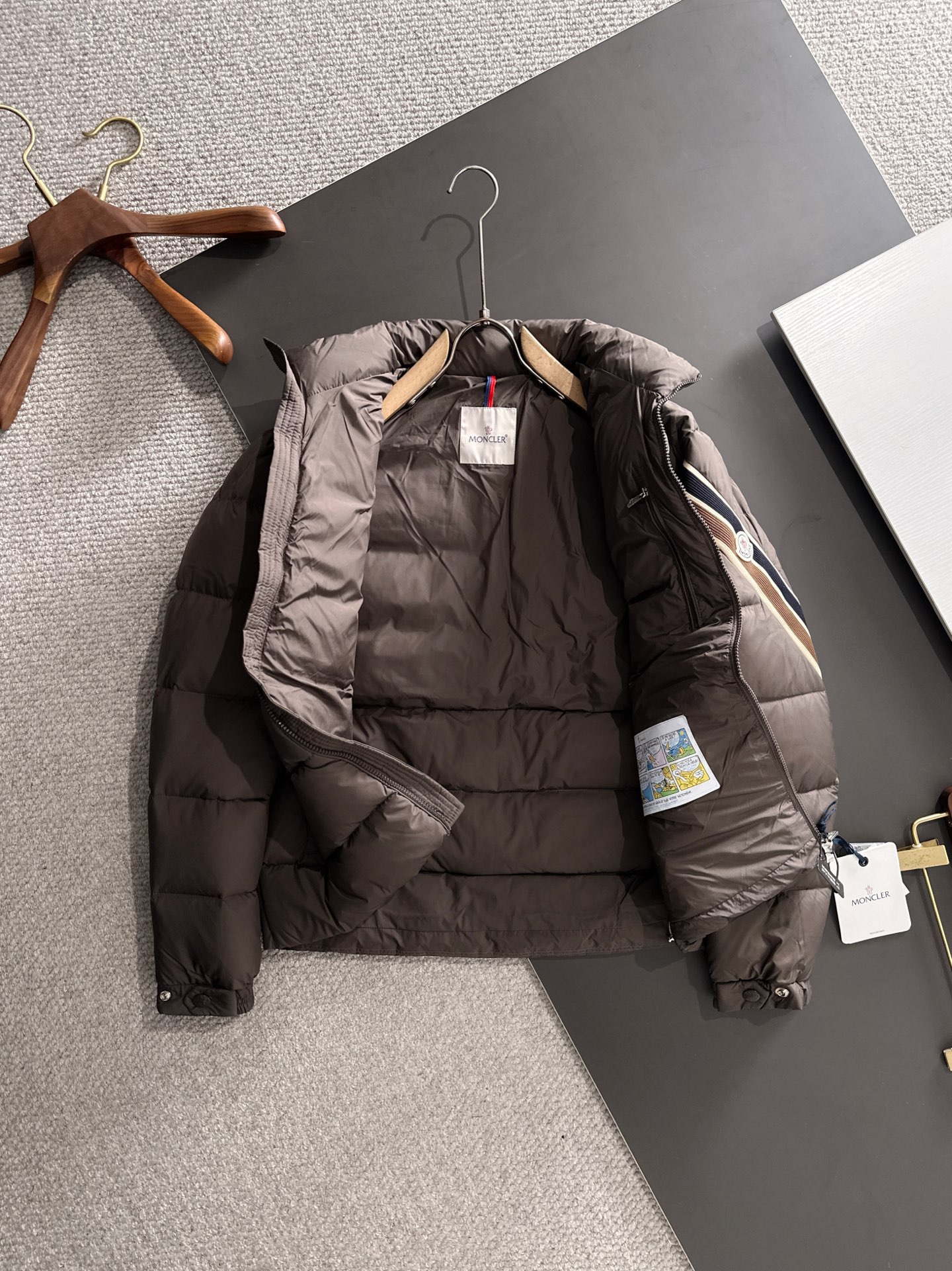 26f4bd701a814e171b59710b408ee52a_1761697706_1576.jpg 26f4bd701a814e171b59710b408ee52a_1761697706_1576_1761697740.jpg