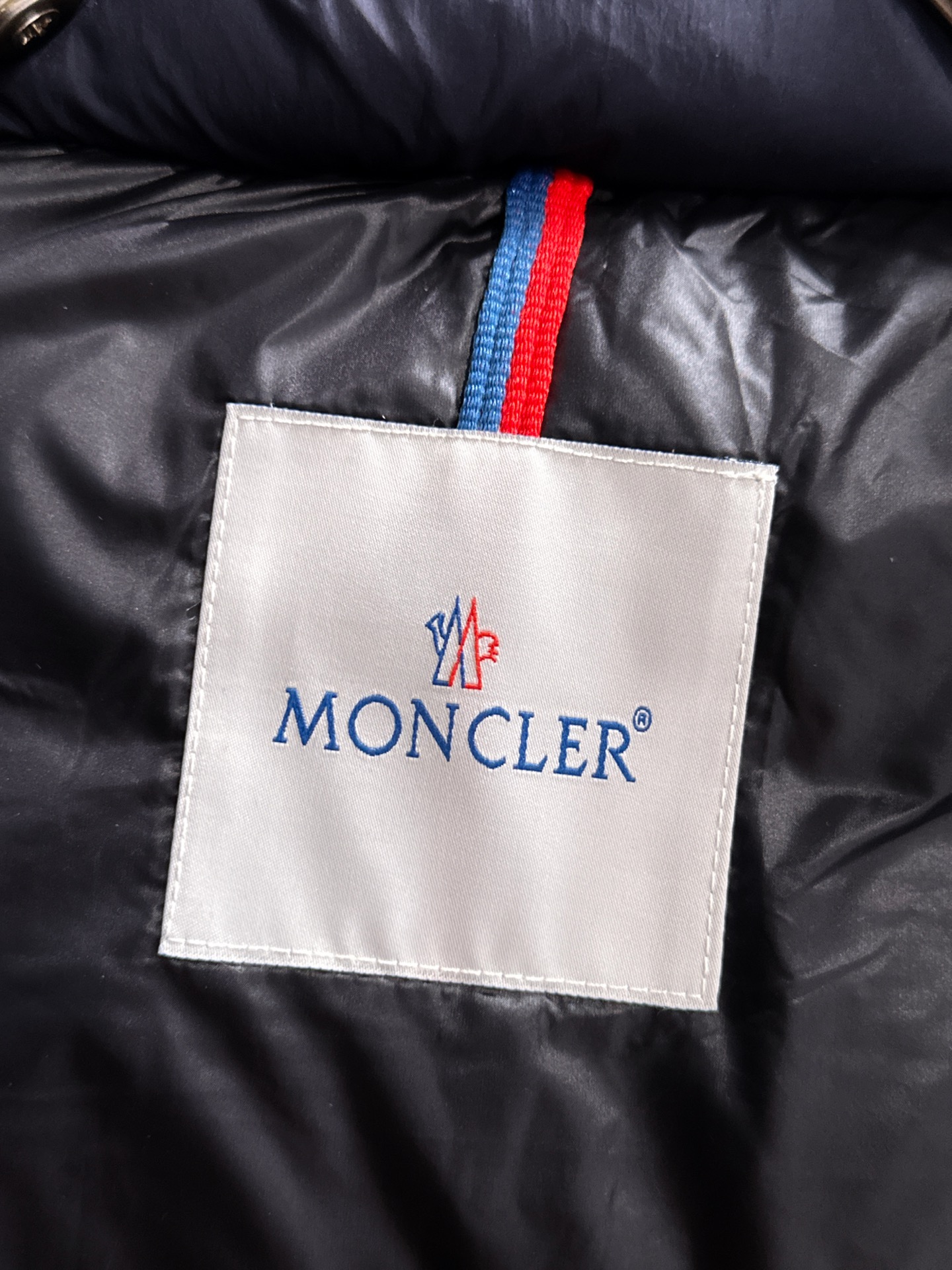 26f4bd701a814e171b59710b408ee52a_1761708376_3527.jpg 26f4bd701a814e171b59710b408ee52a_1761708376_3527_1761708569.jpg