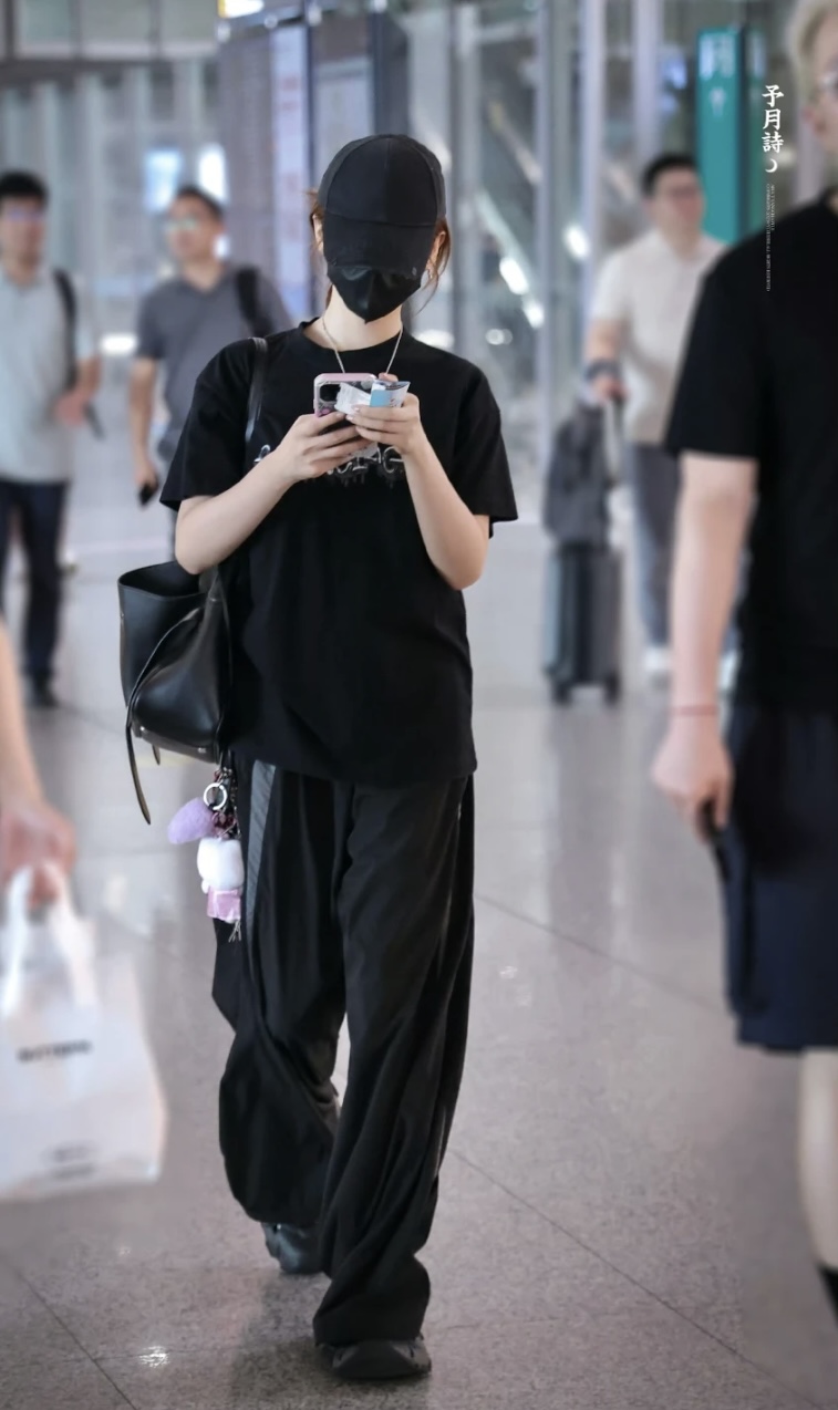 54060e568d2ce8540a3b4416d94d9a06_1761743415_8843.jpg 54060e568d2ce8540a3b4416d94d9a06_1761743415_8843.jpg