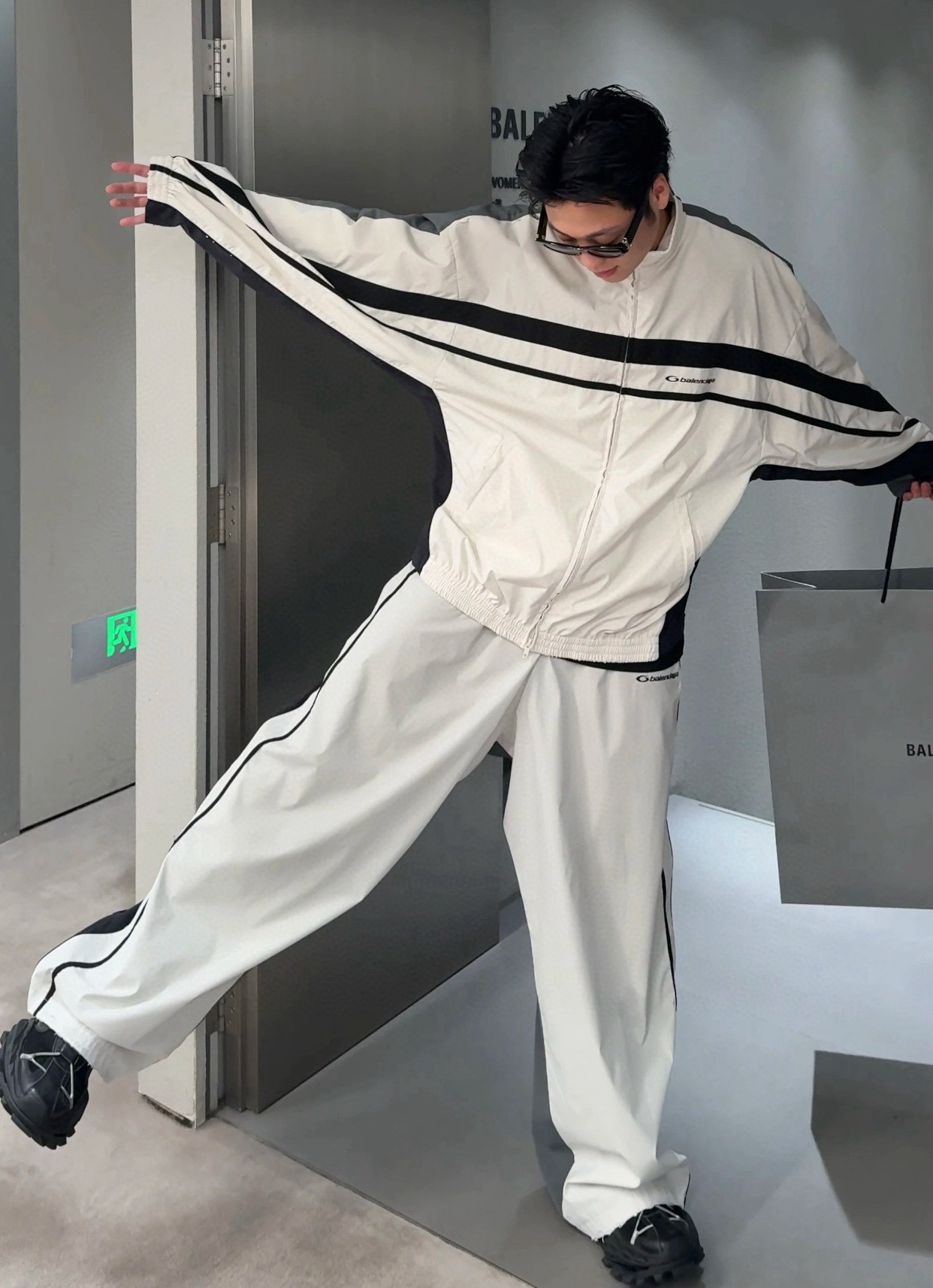 68000b66ec94caa93a1b7bf6f3c66f7f_1760259211_9383.jpg 68000b66ec94caa93a1b7bf6f3c66f7f_1760259211_9383_1760262493.jpg