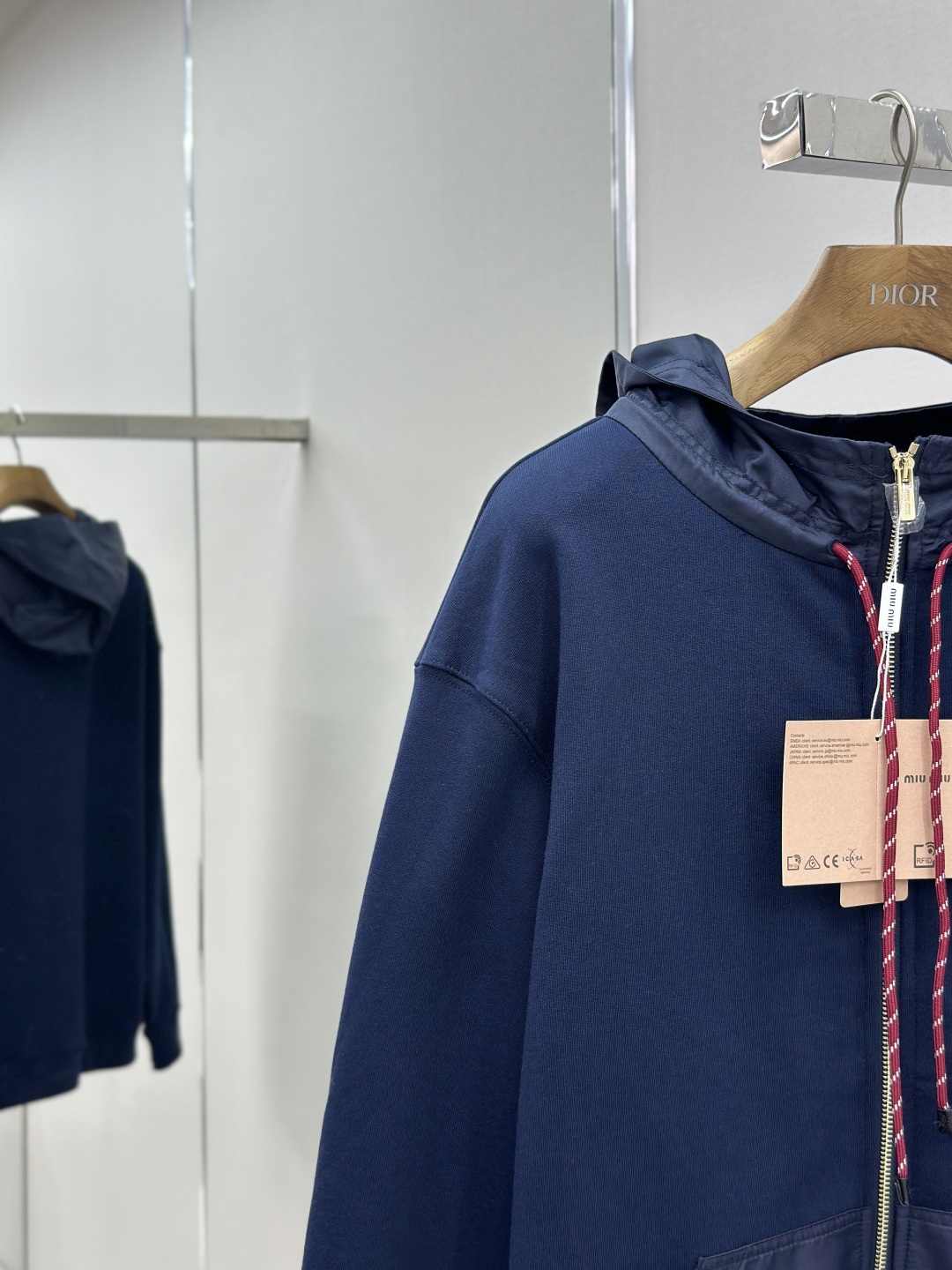 69318edf3be9d407245158a5c6830777_1760457443_3828.jpg 69318edf3be9d407245158a5c6830777_1760457443_3828_1760458000.jpg