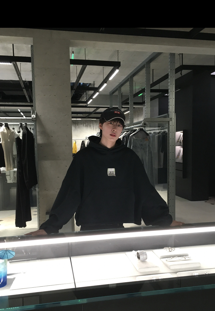 742572ad52cc42a8c9d6c96054e15484_1759398624_2406.jpg 742572ad52cc42a8c9d6c96054e15484_1759398624_2406_1759398668.jpg