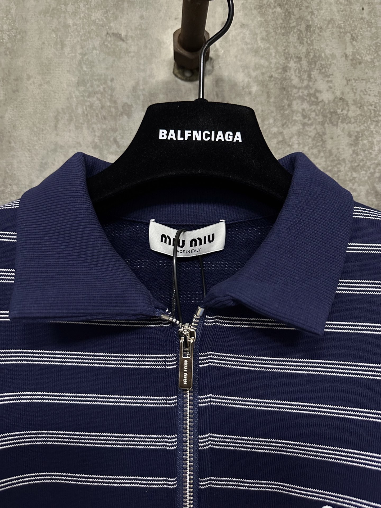 742572ad52cc42a8c9d6c96054e15484_1759401901_8746.jpg 742572ad52cc42a8c9d6c96054e15484_1759401901_8746.jpg