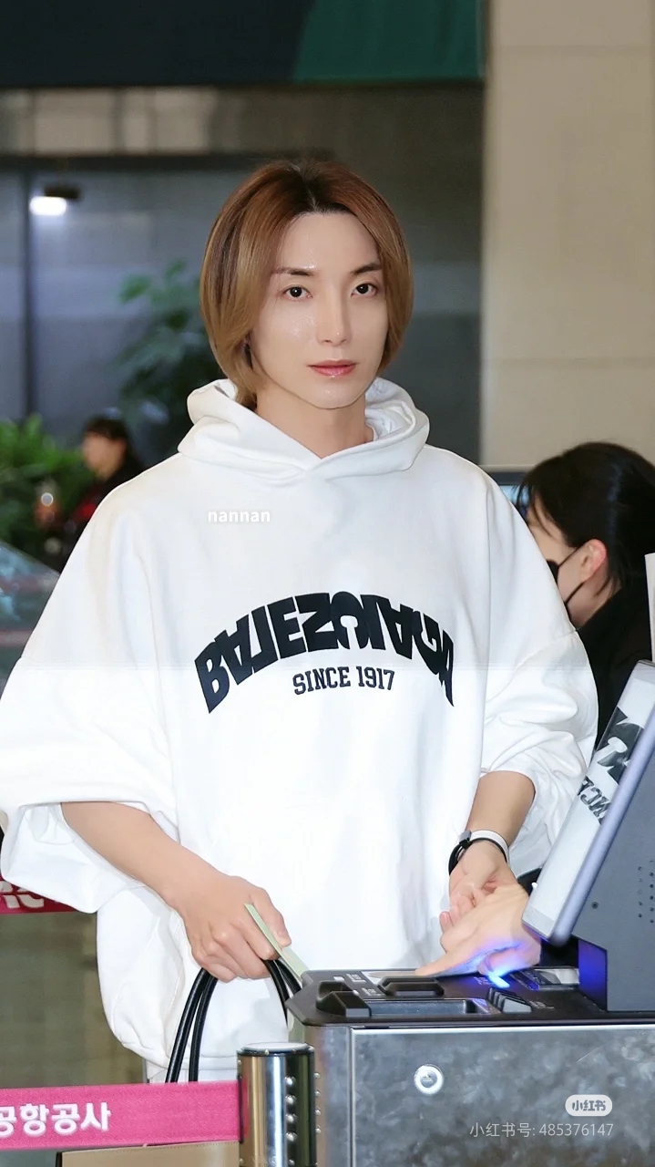 77ce748ceca505156c9e36347152a91d_1761229386_1946.jpg 77ce748ceca505156c9e36347152a91d_1761229386_1946_1761229416.jpg