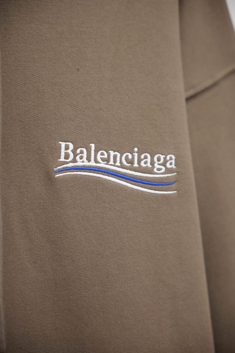 77ce748ceca505156c9e36347152a91d_1761230937_0523.jpg 77ce748ceca505156c9e36347152a91d_1761230937_0523_1761230971.jpg