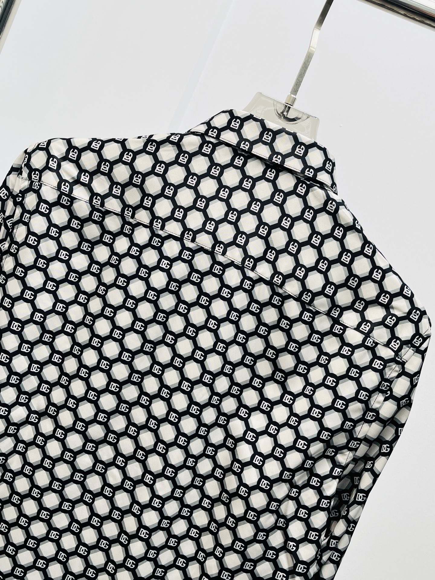 7a9e783f9e87a8d03e7afed437c42ca8_1759905538_4128.jpg 7a9e783f9e87a8d03e7afed437c42ca8_1759905538_4128_1759905754.jpg