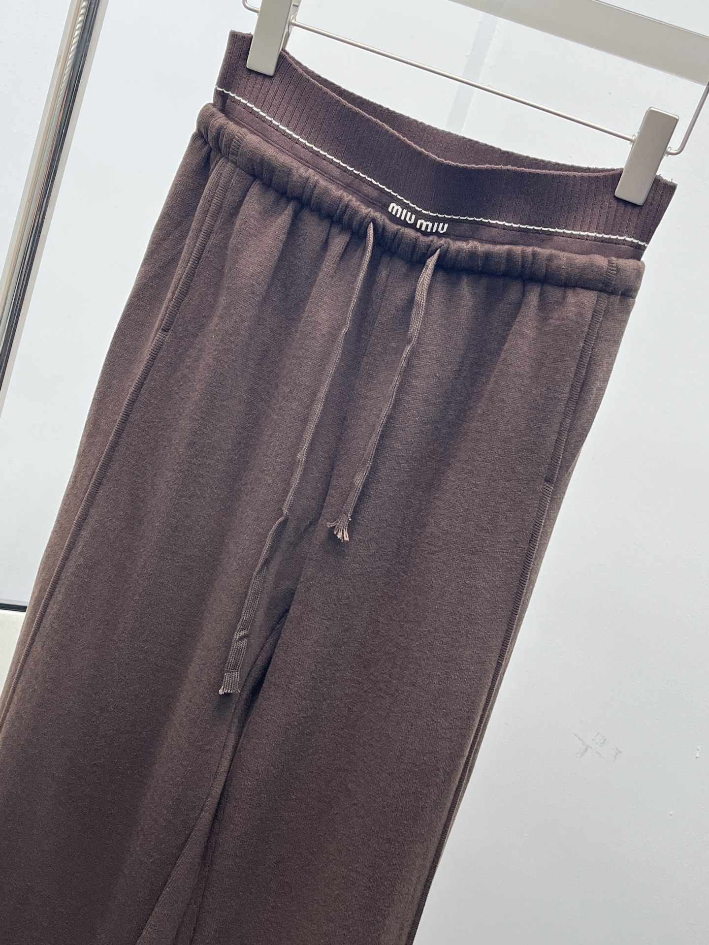 7a9e783f9e87a8d03e7afed437c42ca8_1759907067_8152.jpg 7a9e783f9e87a8d03e7afed437c42ca8_1759907067_8152.jpg