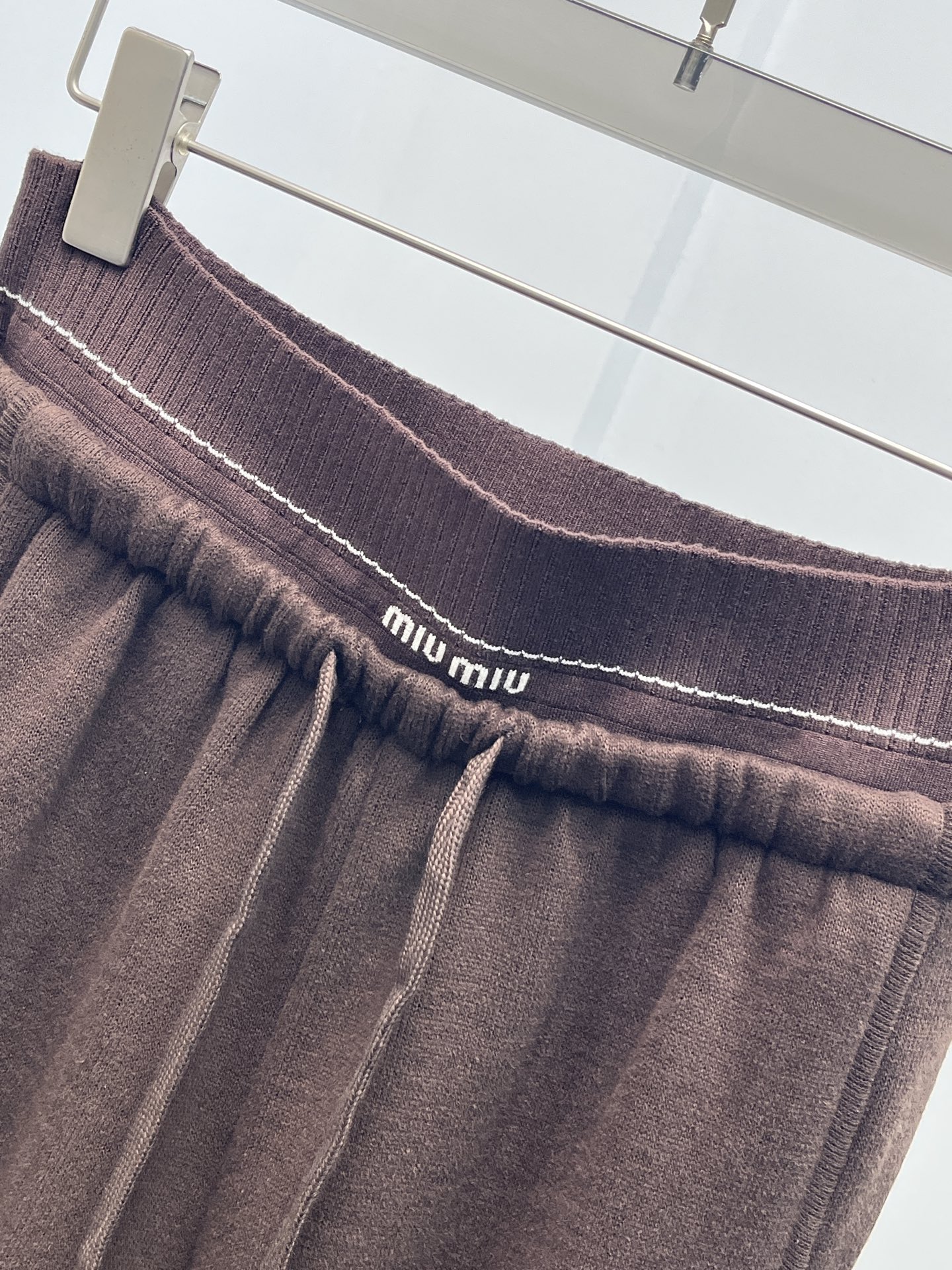 7a9e783f9e87a8d03e7afed437c42ca8_1759907068_0472.jpg 7a9e783f9e87a8d03e7afed437c42ca8_1759907068_0472.jpg