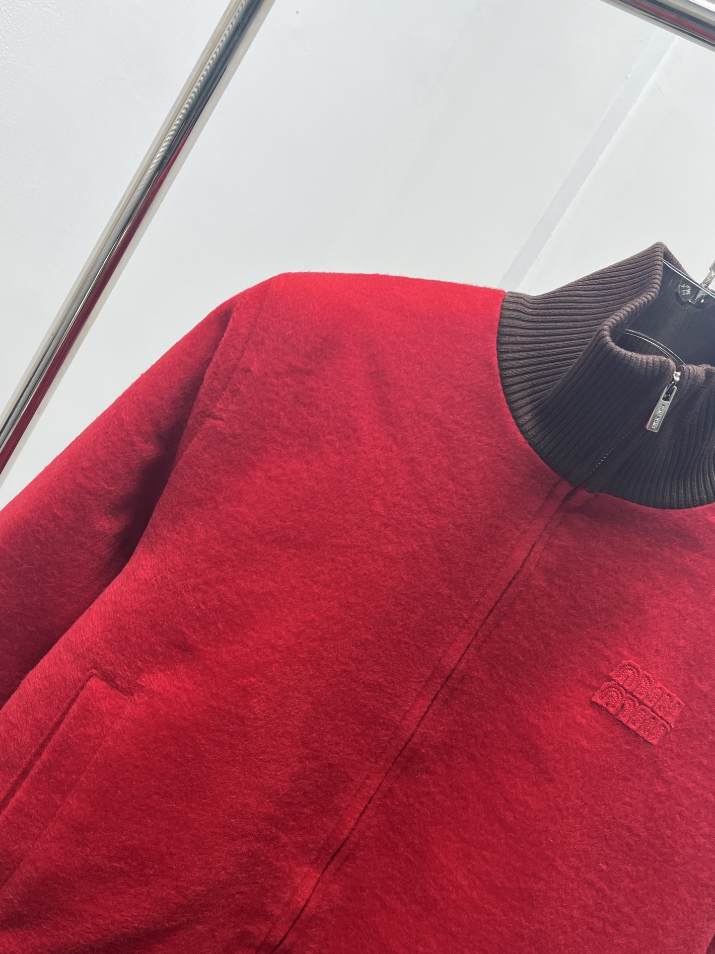 7a9e783f9e87a8d03e7afed437c42ca8_1759923859_0684.jpg 7a9e783f9e87a8d03e7afed437c42ca8_1759923859_0684_1759923928_1759924310.jpg