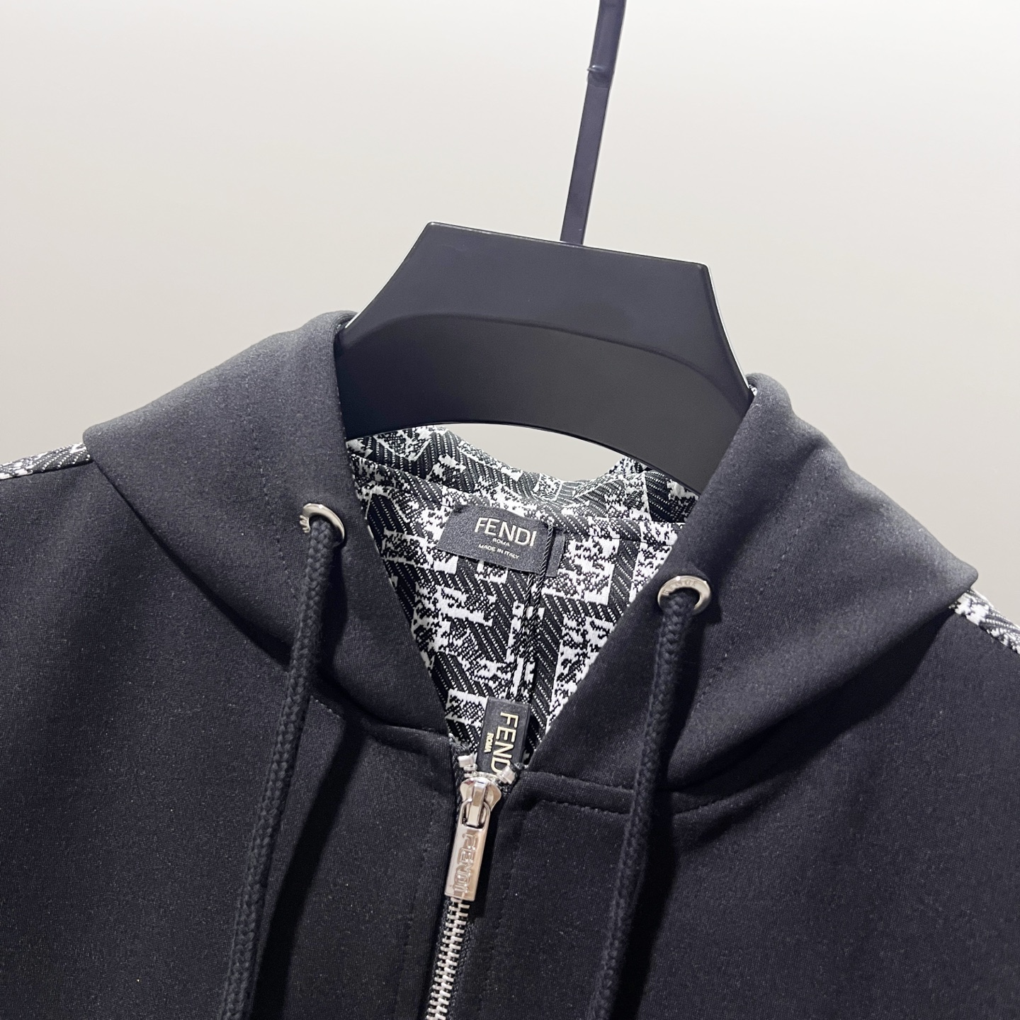 7ca395b4769427b4db35e8f69cc43b31_1761445655_0269.jpg 7ca395b4769427b4db35e8f69cc43b31_1761445655_0269_1761446079.jpg