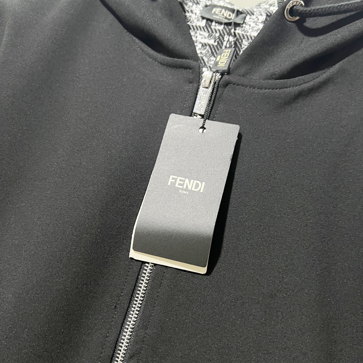 7ca395b4769427b4db35e8f69cc43b31_1761445655_3851.jpg 7ca395b4769427b4db35e8f69cc43b31_1761445655_3851_1761446079.jpg