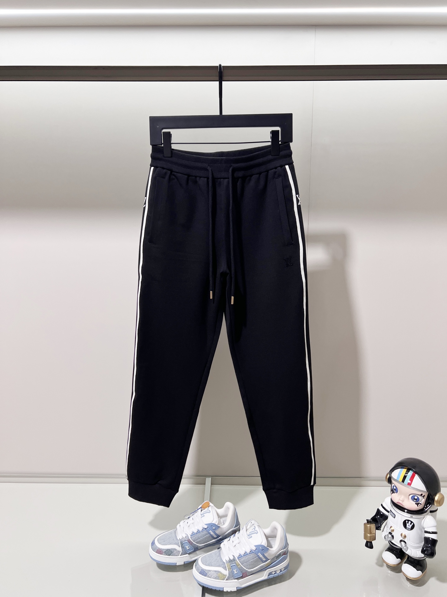 7ca395b4769427b4db35e8f69cc43b31_1761446244_1841.jpg 7ca395b4769427b4db35e8f69cc43b31_1761446244_1841_1761446433.jpg