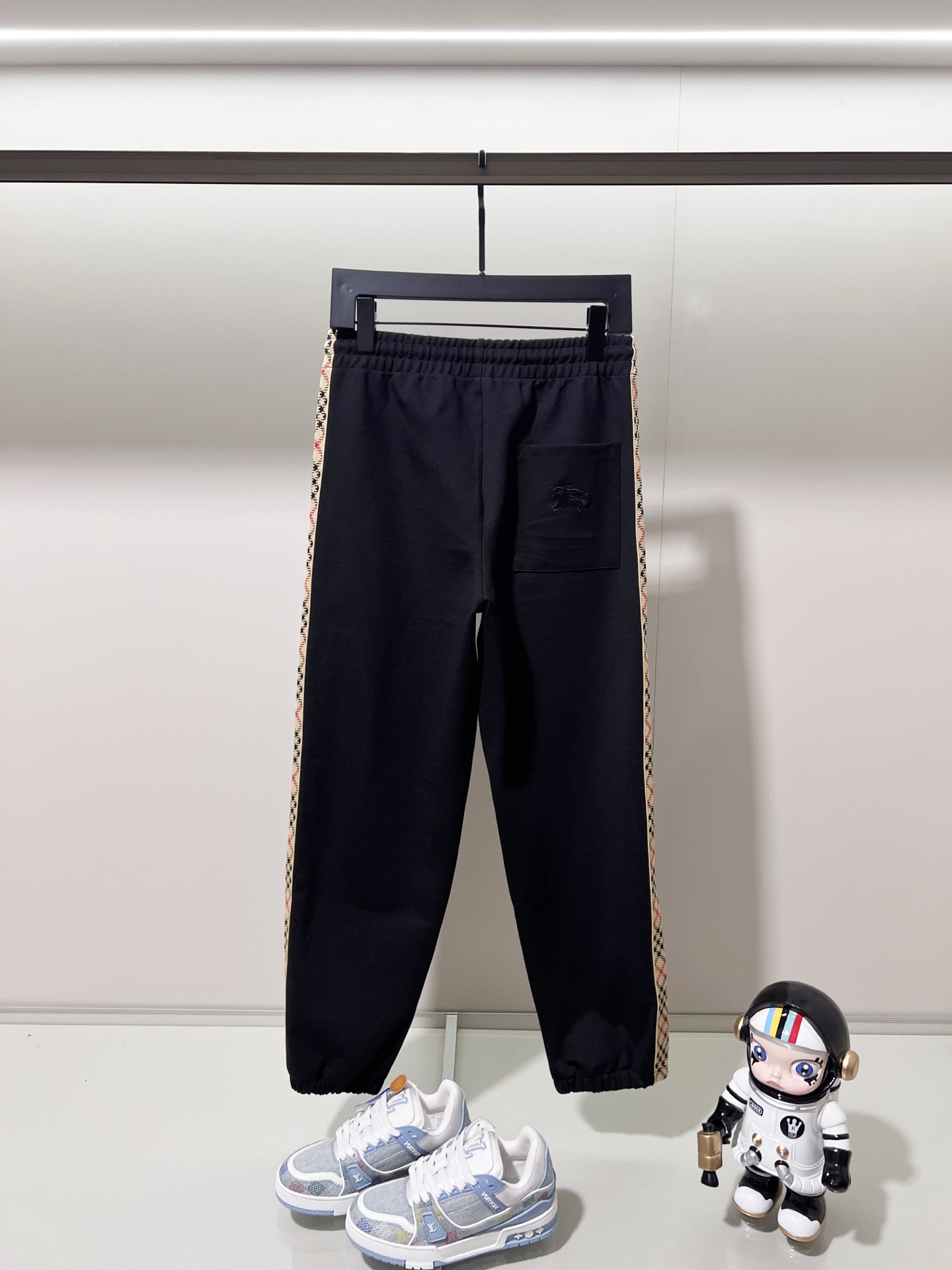 7ca395b4769427b4db35e8f69cc43b31_1761450353_6504.jpg 7ca395b4769427b4db35e8f69cc43b31_1761450353_6504_1761450450.jpg